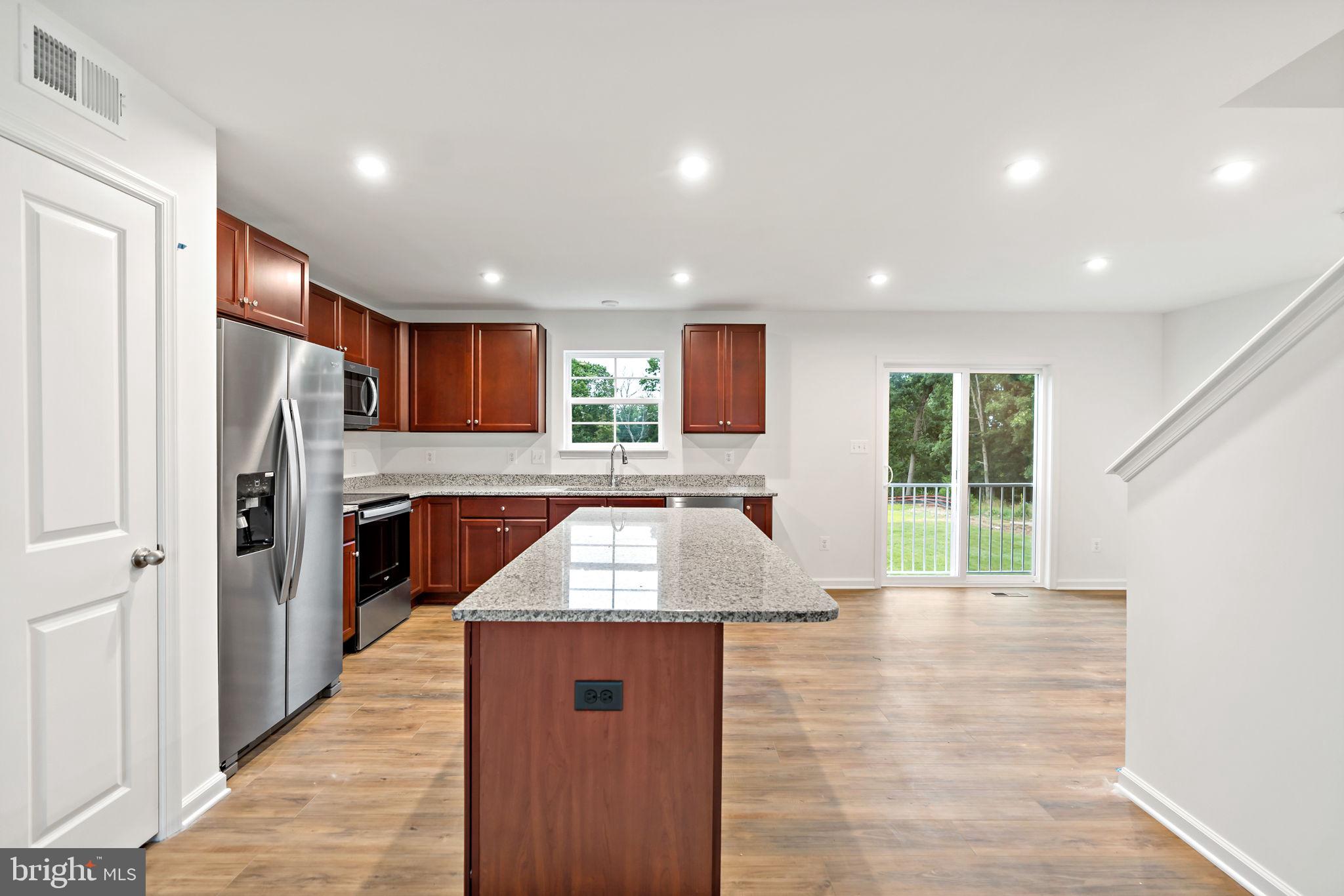 SOUTH BROOK - Residential