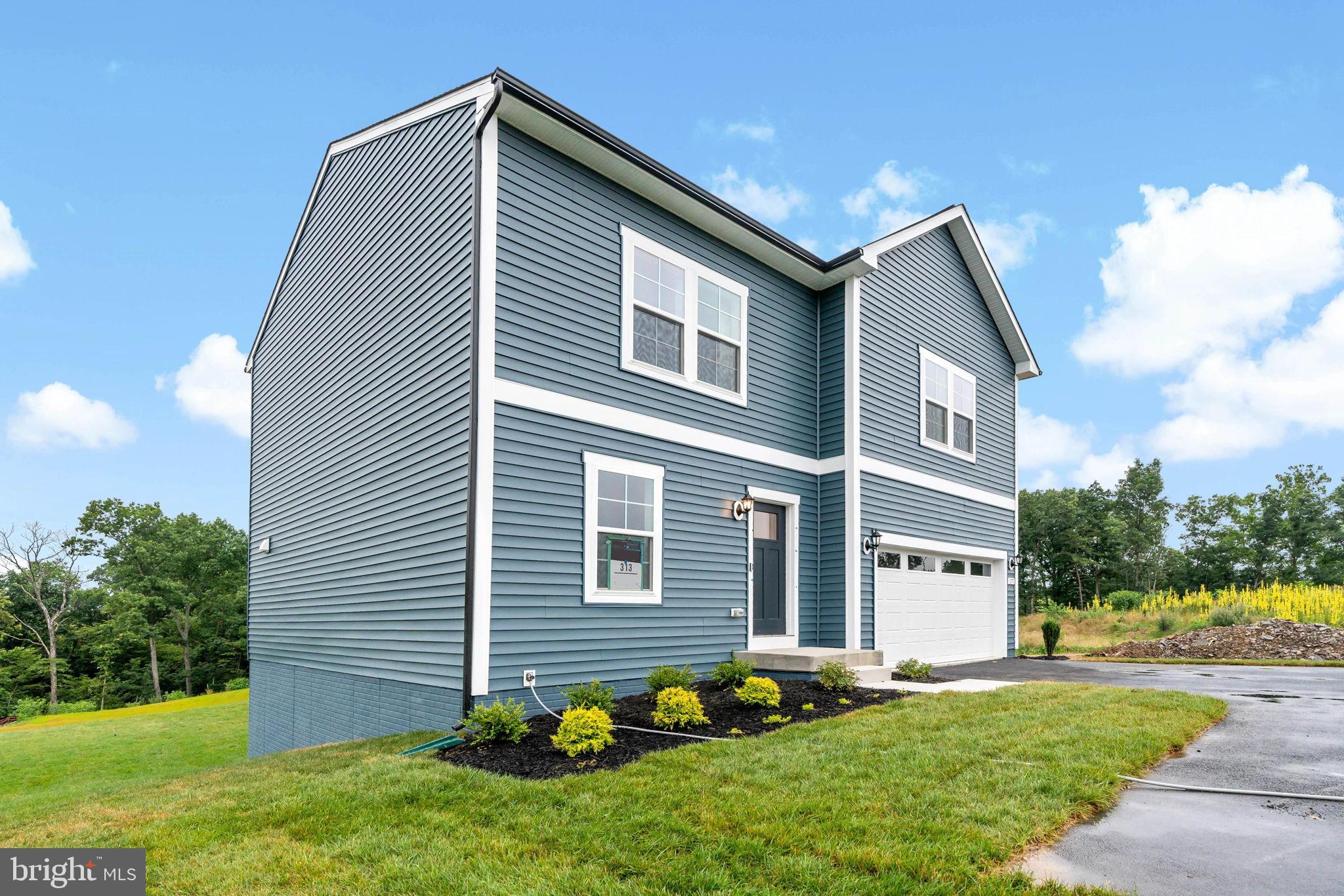 SOUTH BROOK - Residential