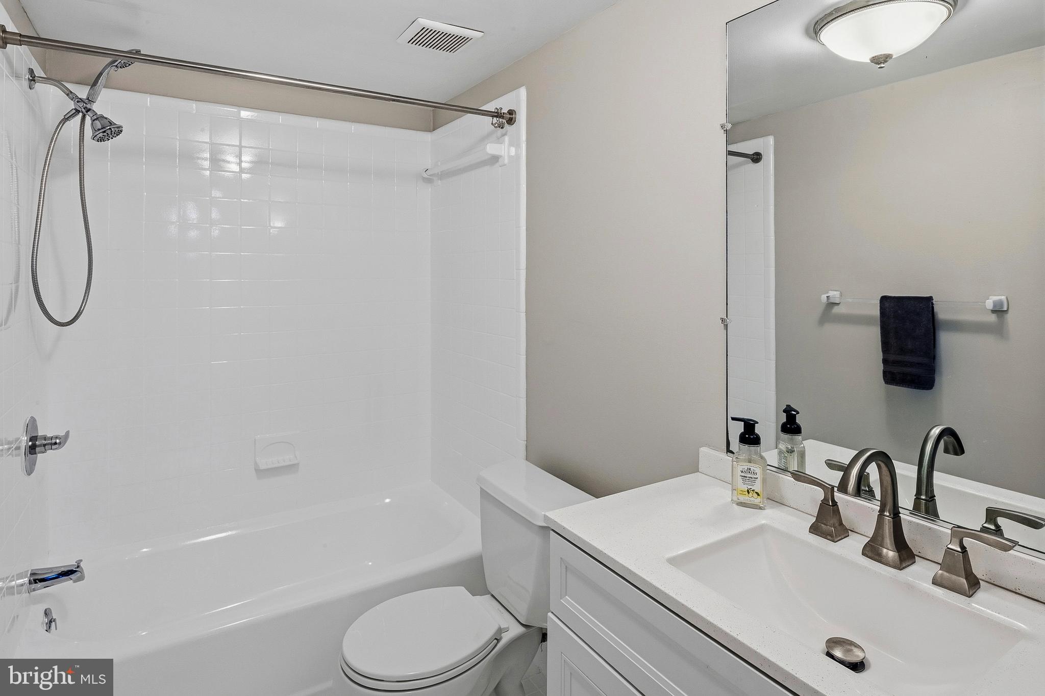 WESTCHESTER PARK - Residential