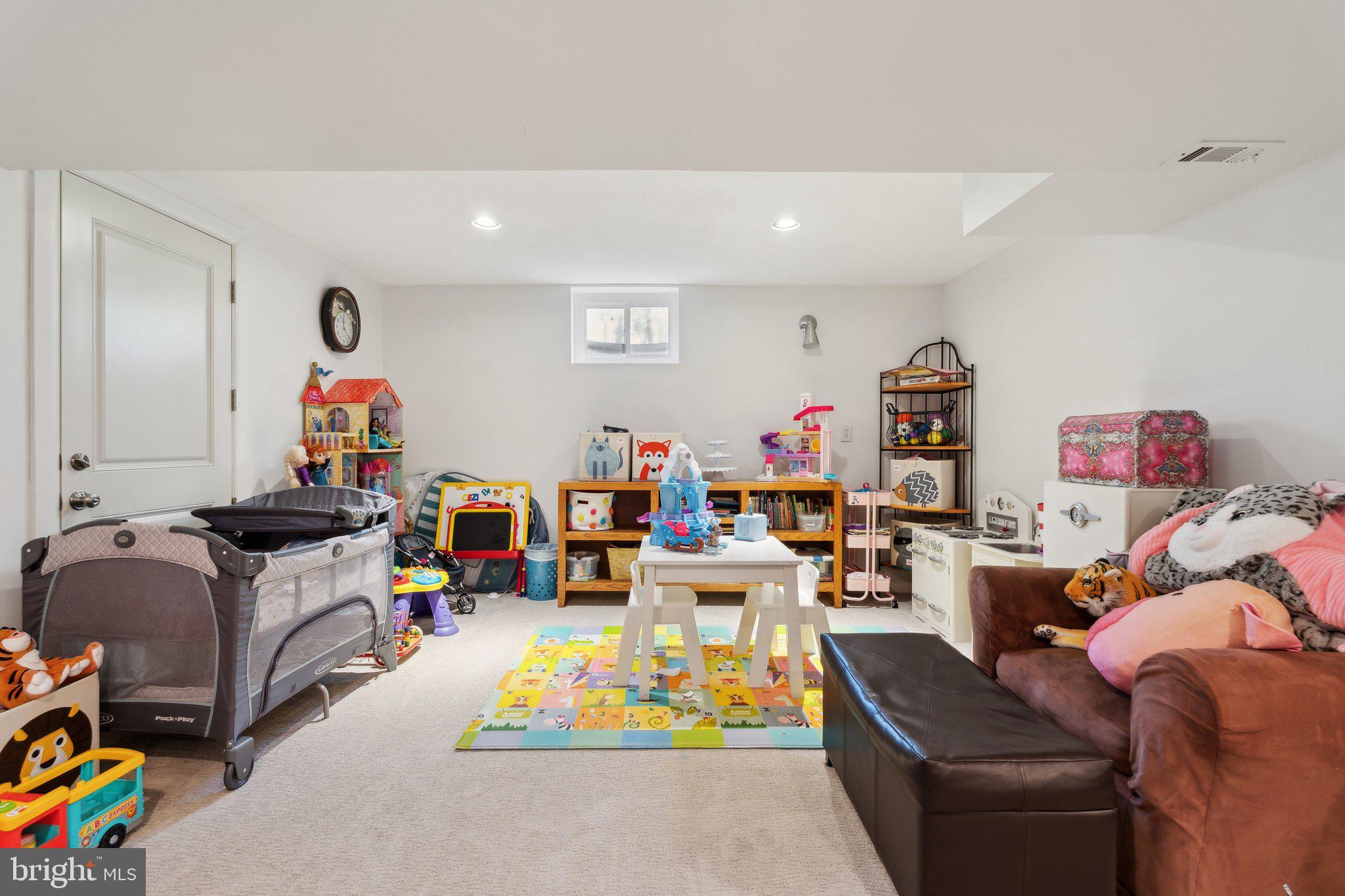 CANDLEWOOD PARK - Residential