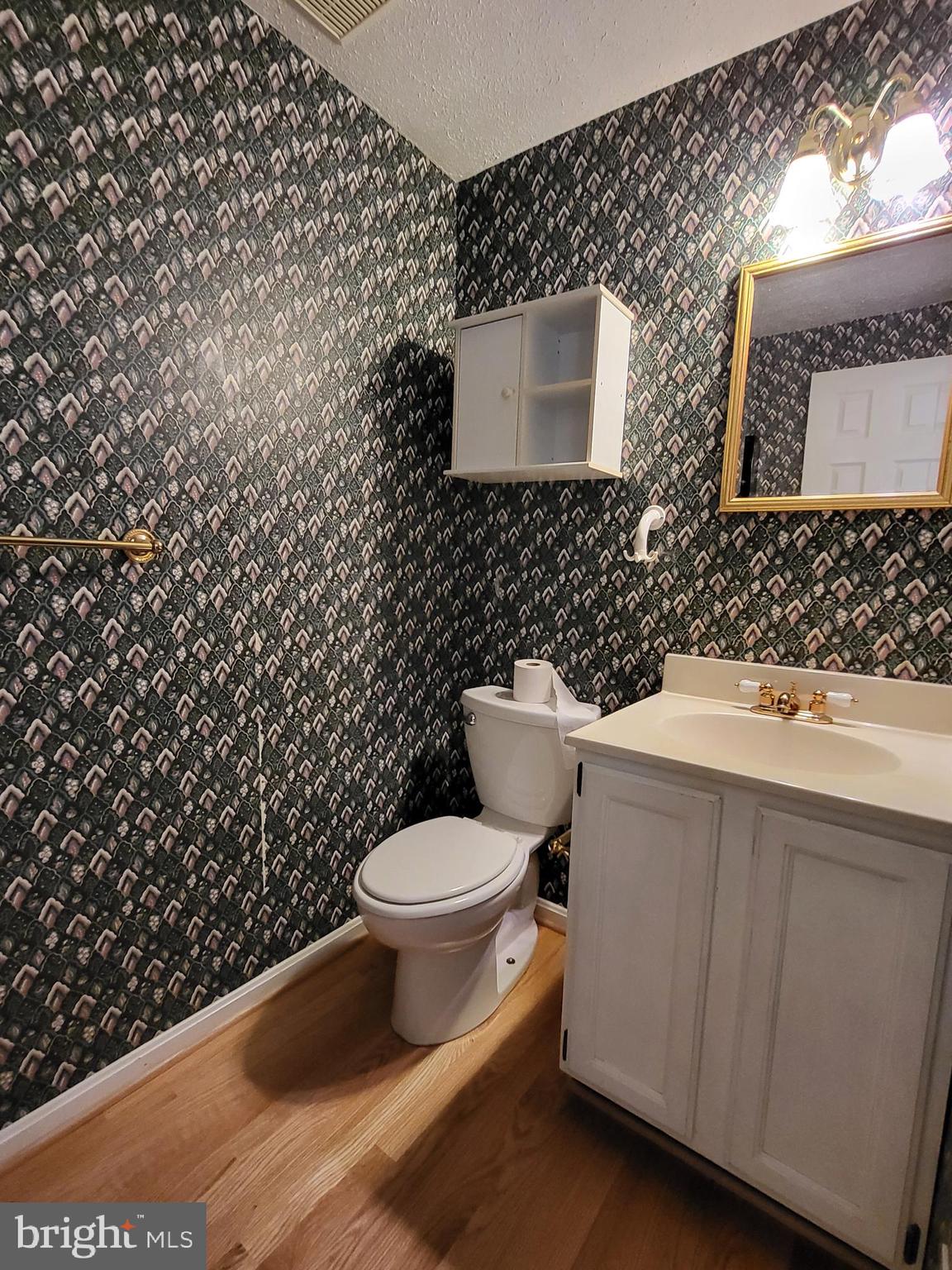 EXETER - Residential Lease