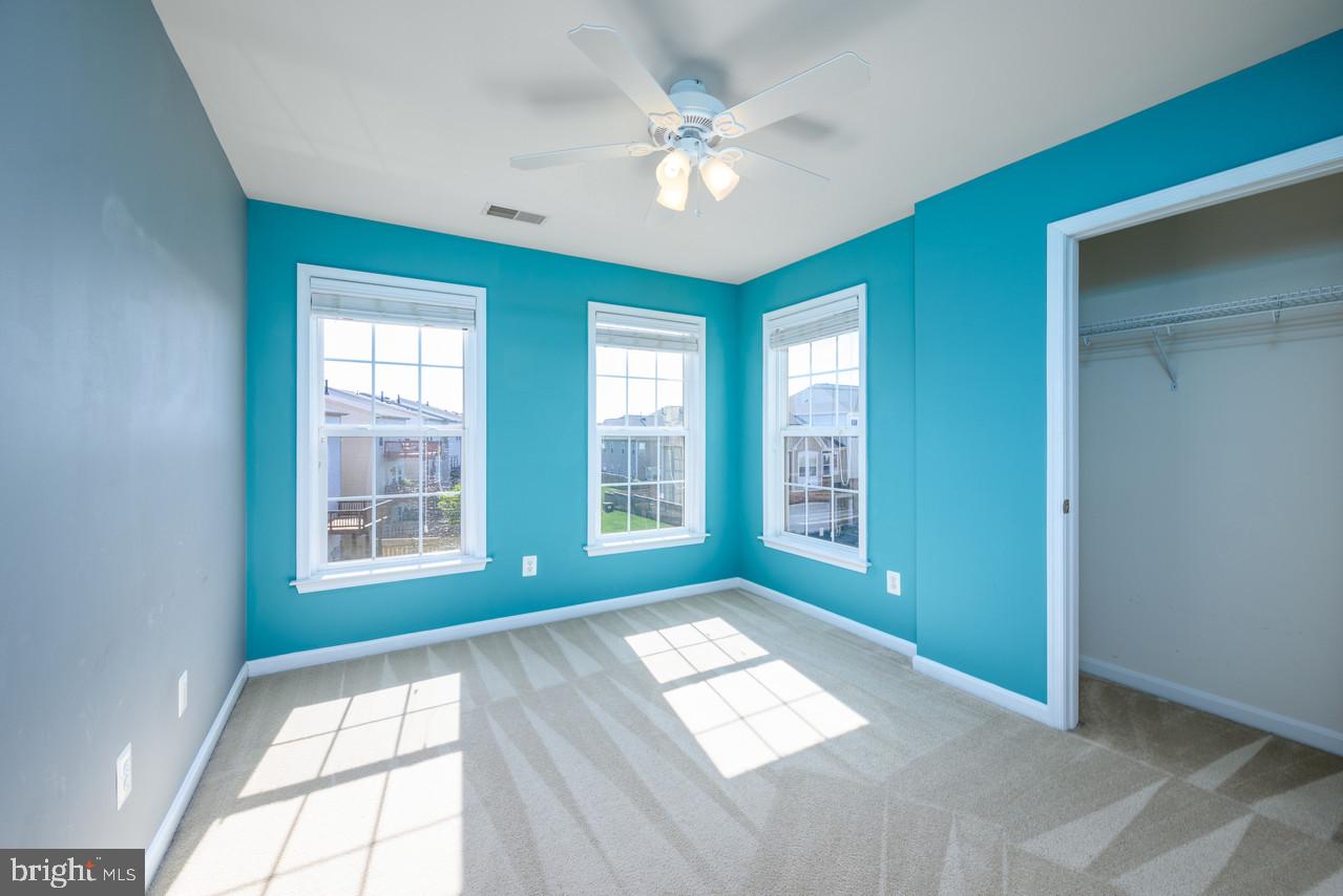 STONE RIDGE SOUTH - Residential Lease