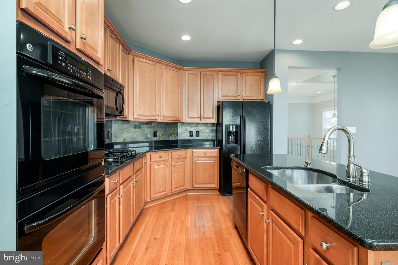 STONE RIDGE SOUTH - Residential Lease