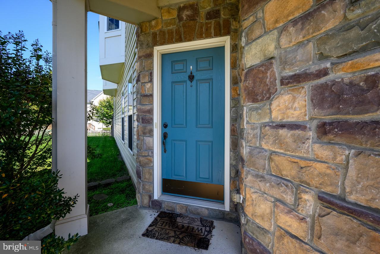 STONE RIDGE SOUTH - Residential Lease