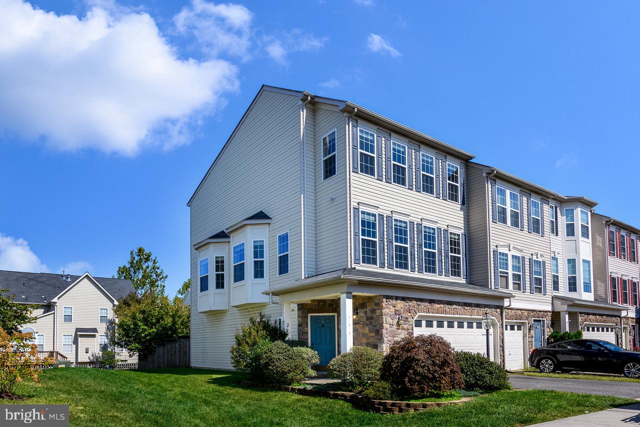 STONE RIDGE SOUTH - Residential Lease