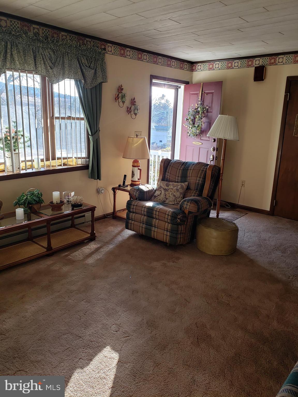 RINGTOWN - Residential