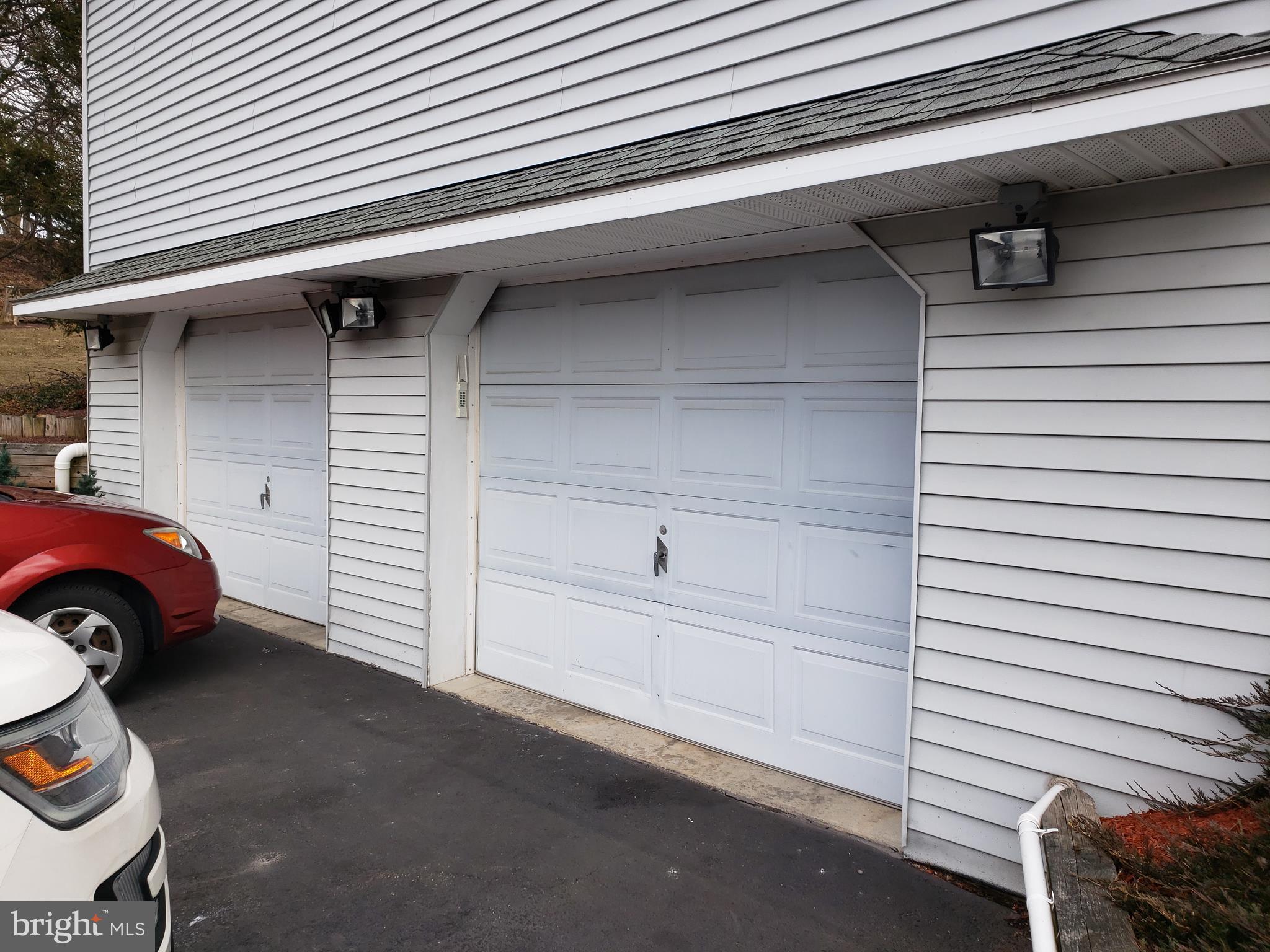 RINGTOWN - Residential