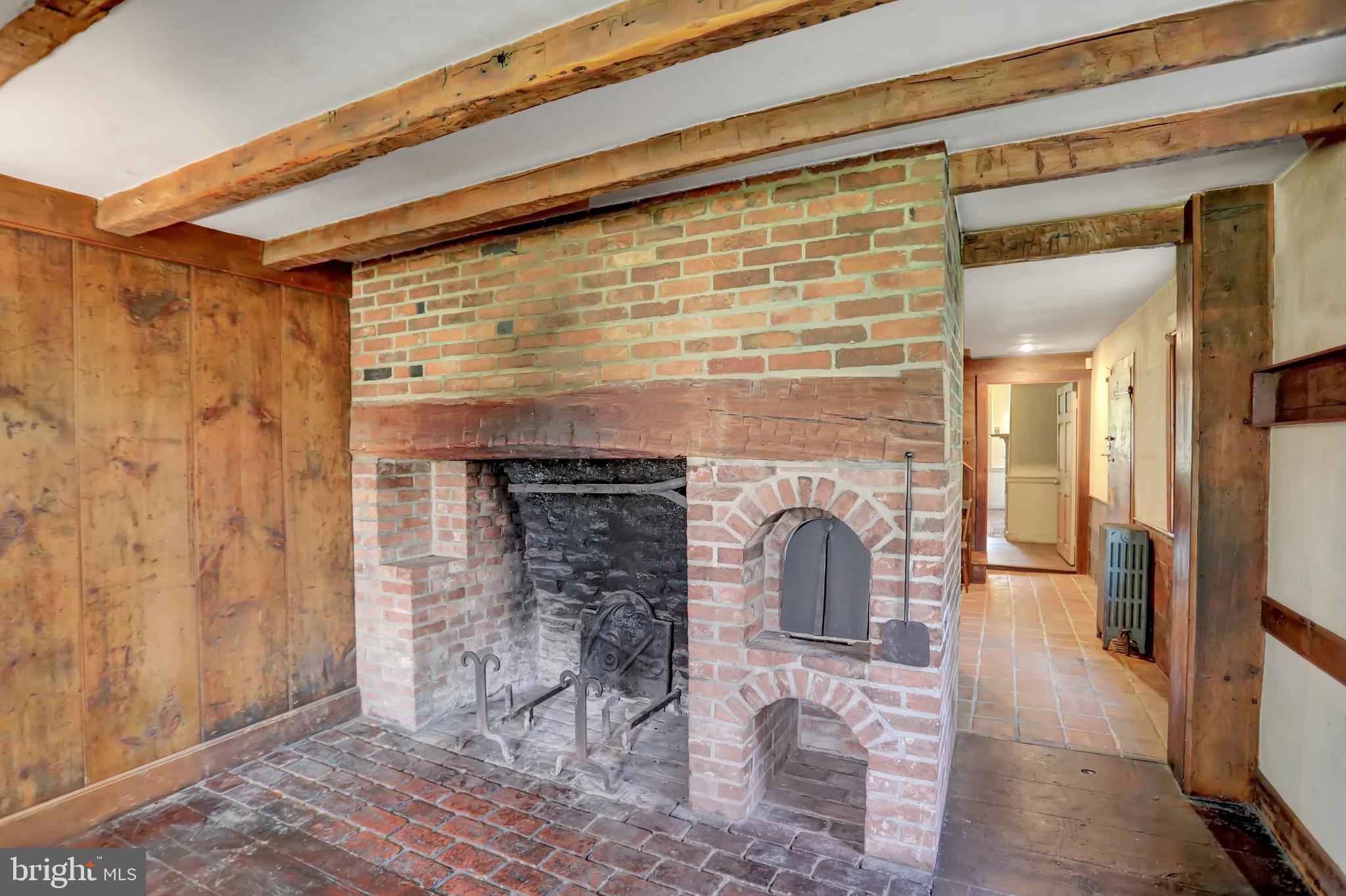 CAVES VALLEY - Residential