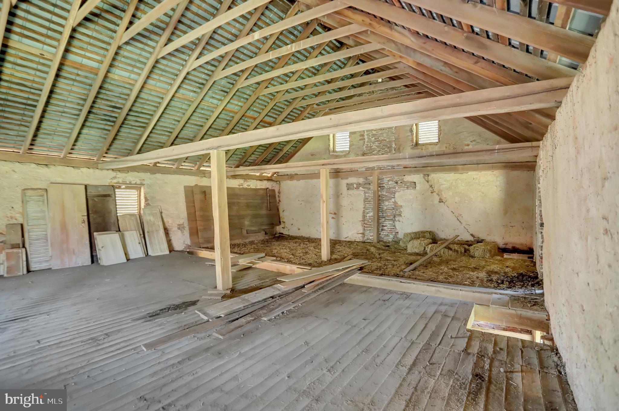 CAVES VALLEY - Residential