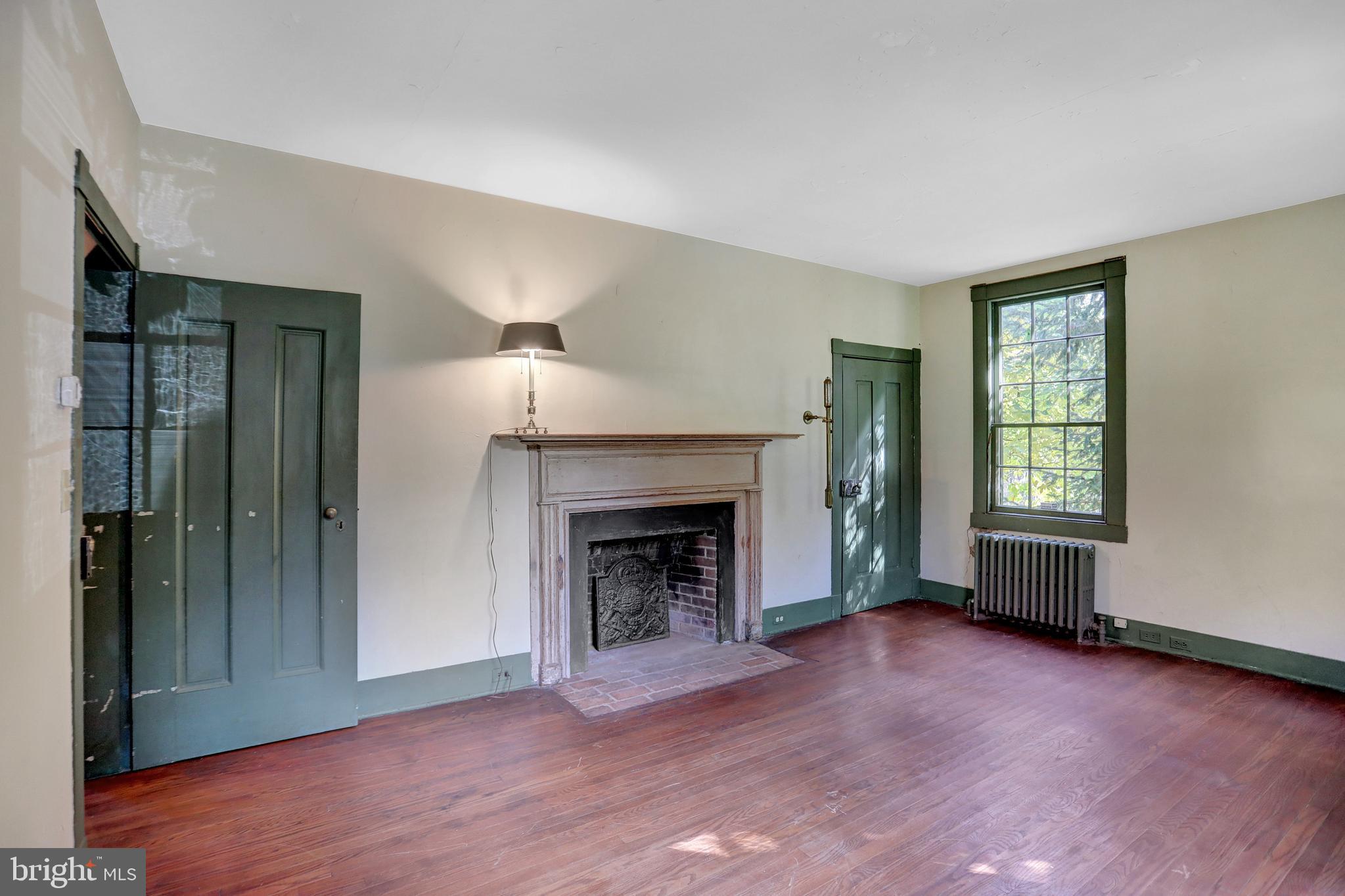 CAVES VALLEY - Residential