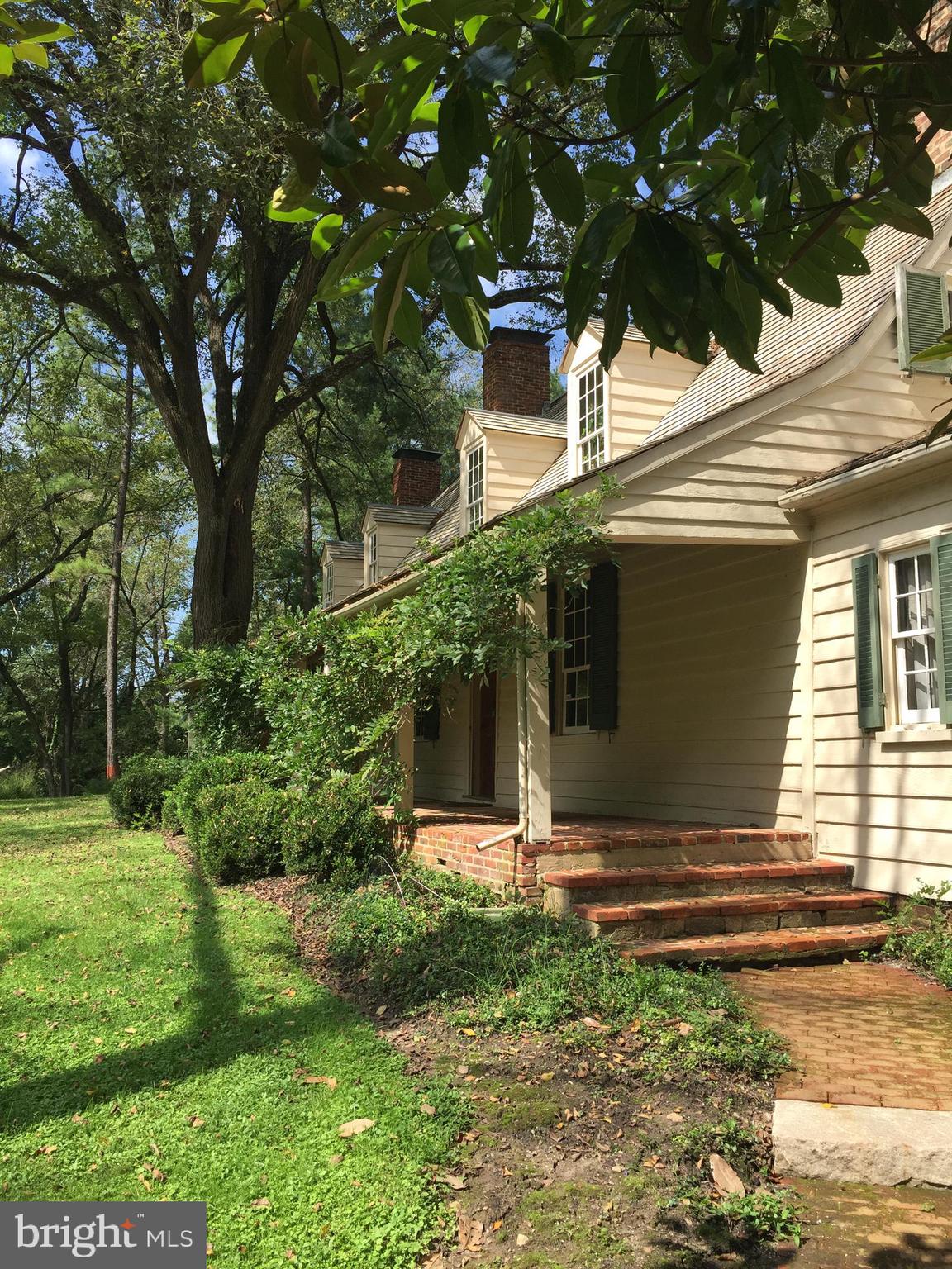 CAVES VALLEY - Residential