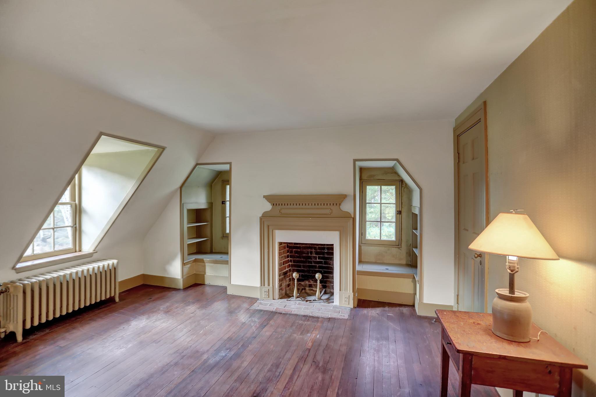 CAVES VALLEY - Residential