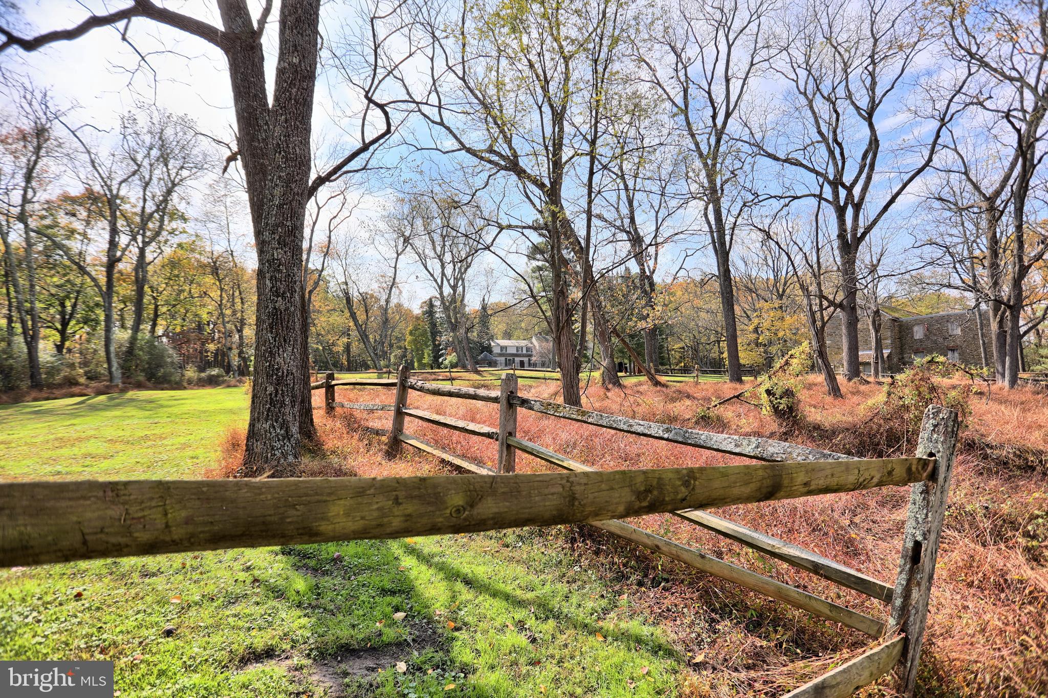 CAVES VALLEY - Residential