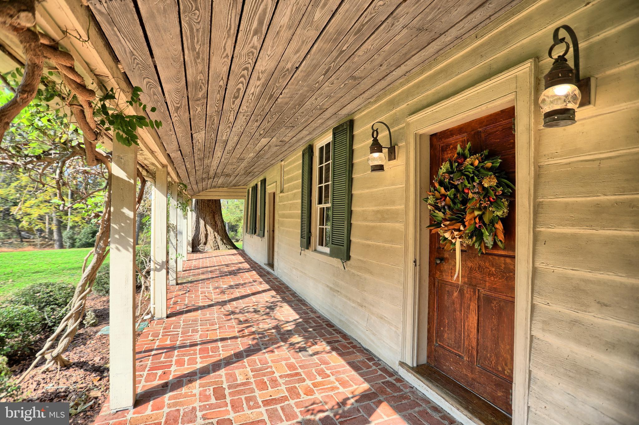 CAVES VALLEY - Residential