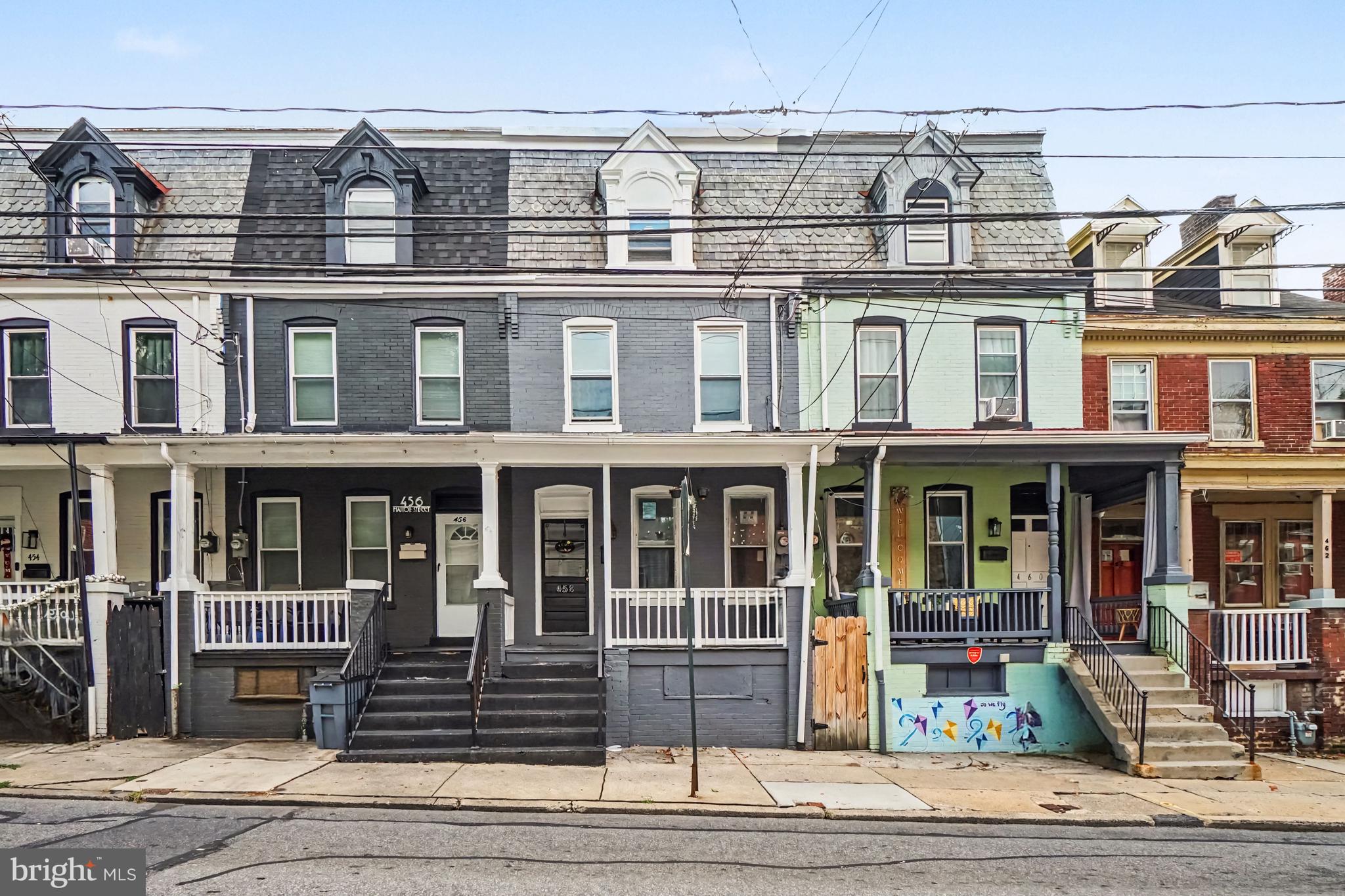 458 MANOR STREET
