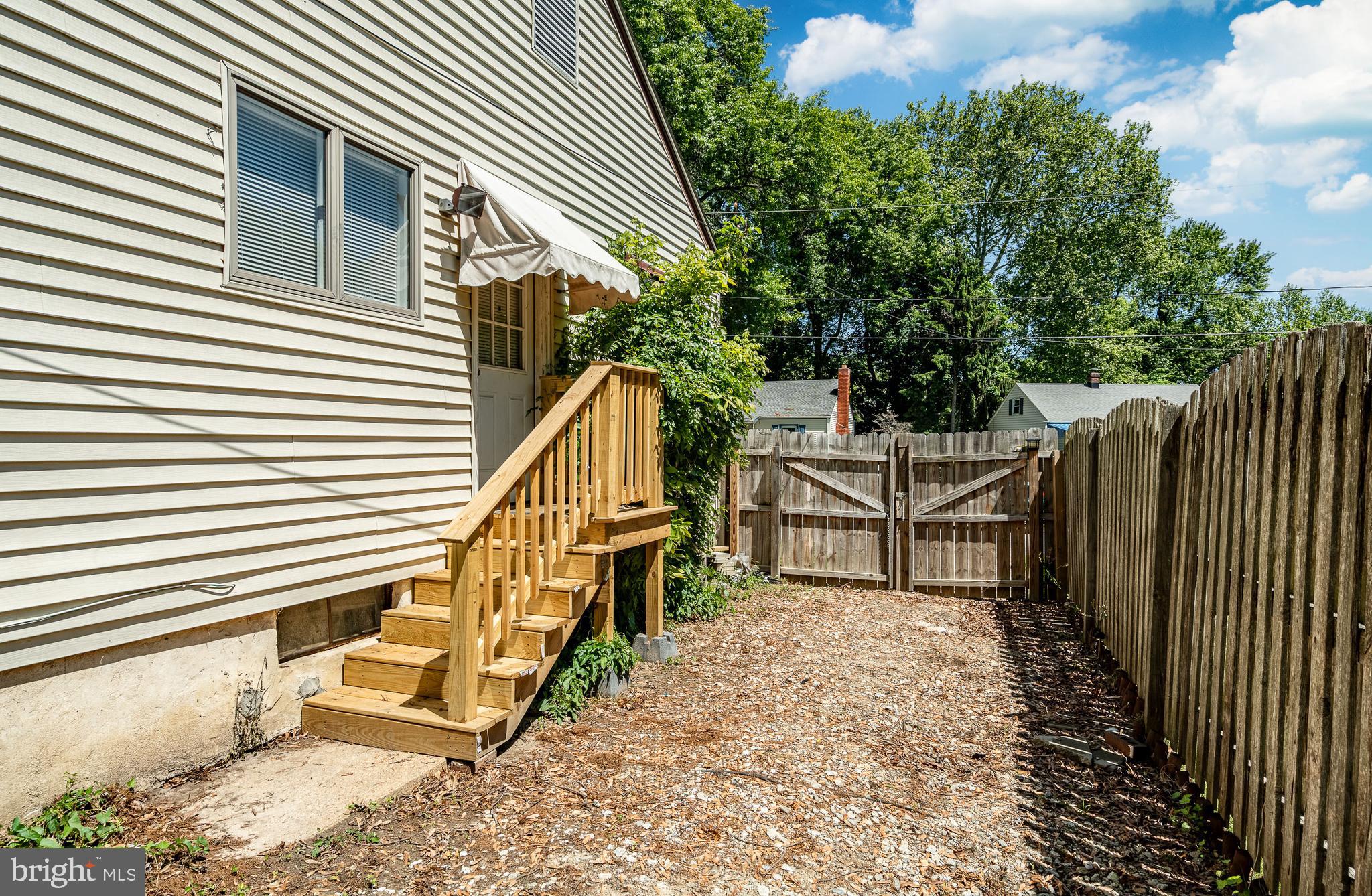 ROLLING PARK - Residential