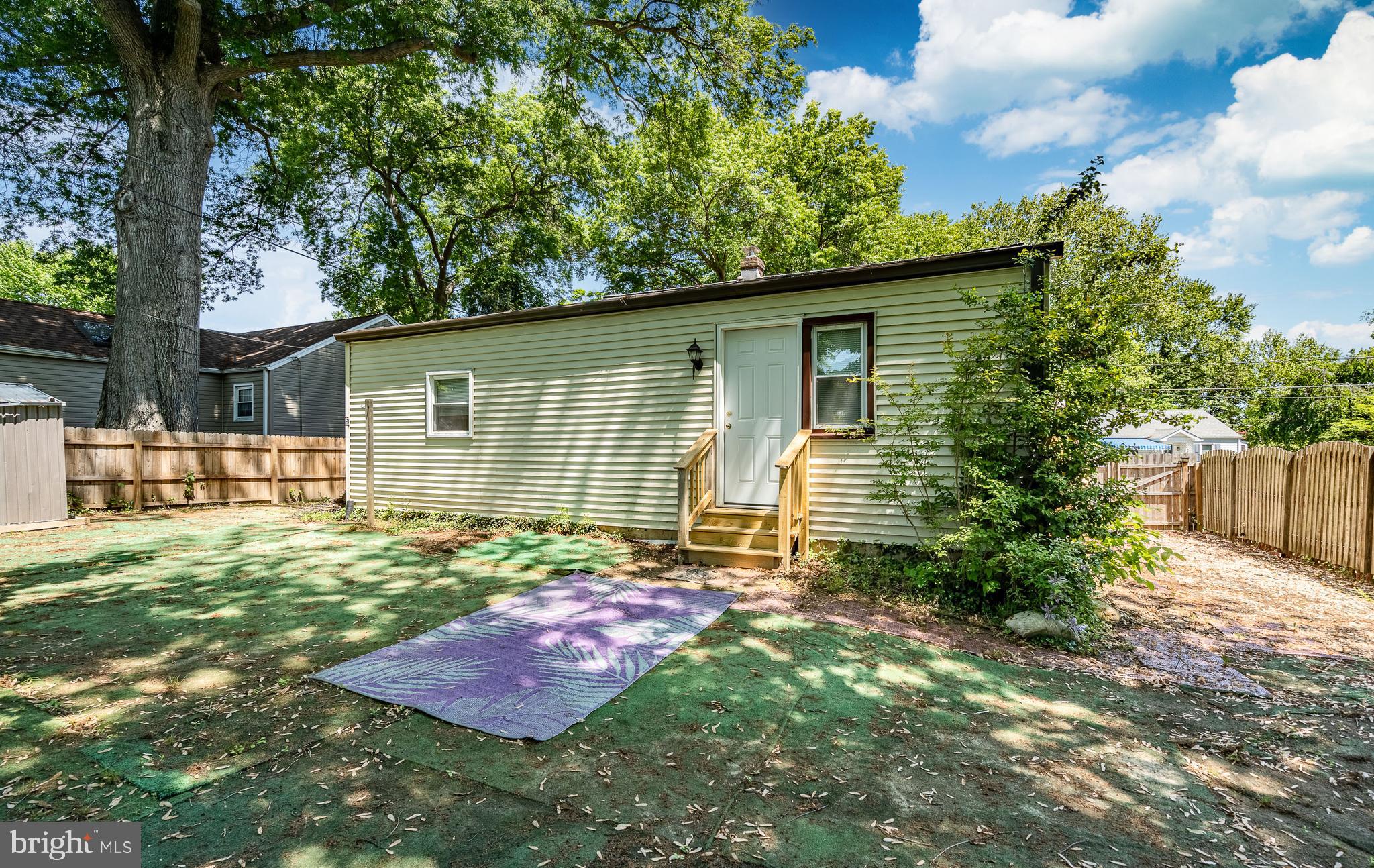 ROLLING PARK - Residential