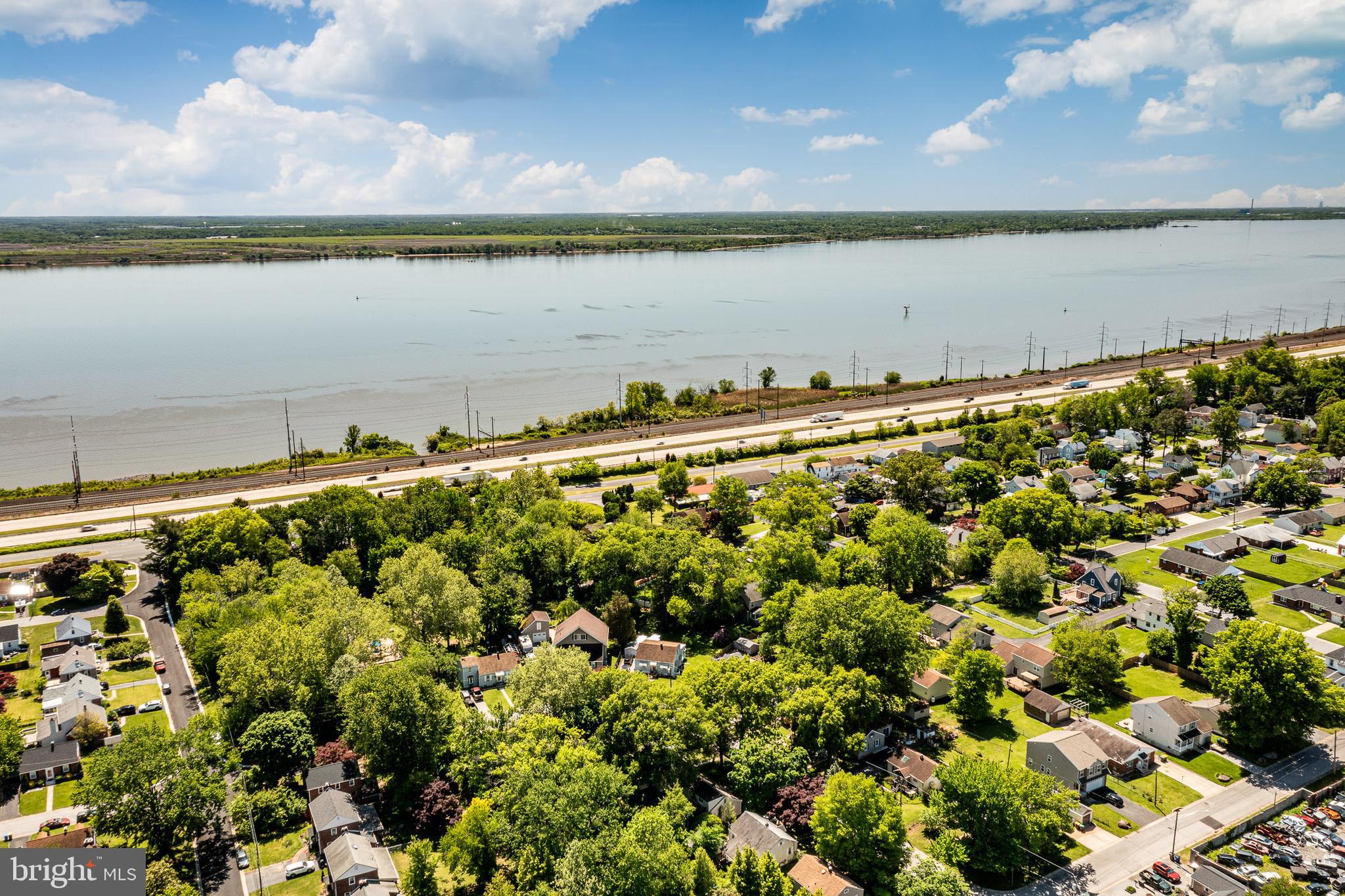 ROLLING PARK - Residential