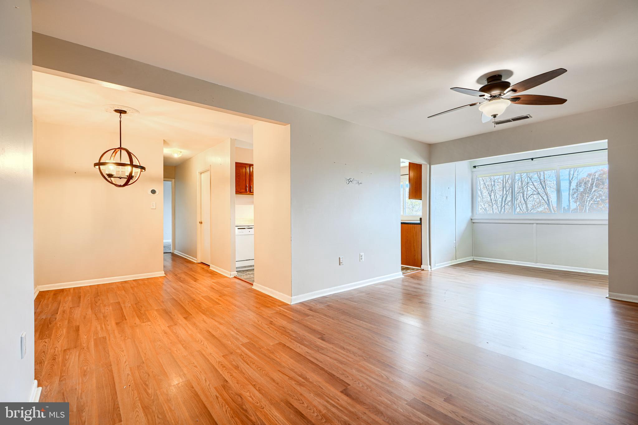 130 ROYAL OAK DRIVE L 130-L