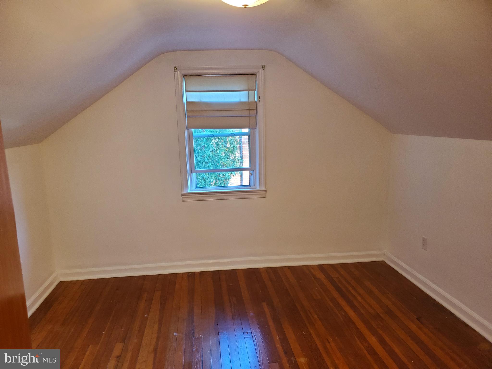 CORNWALL TERRACE - Residential