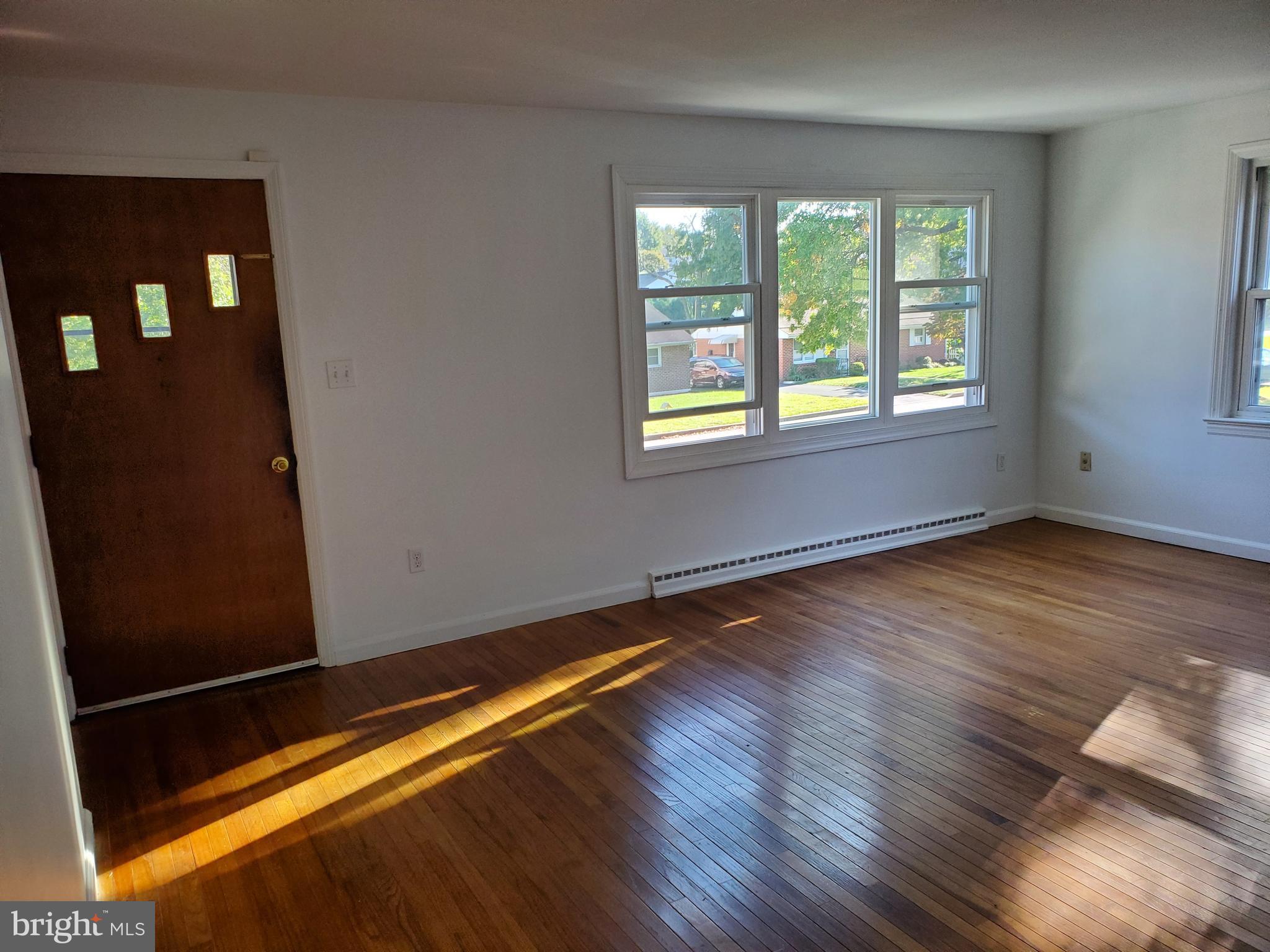 CORNWALL TERRACE - Residential