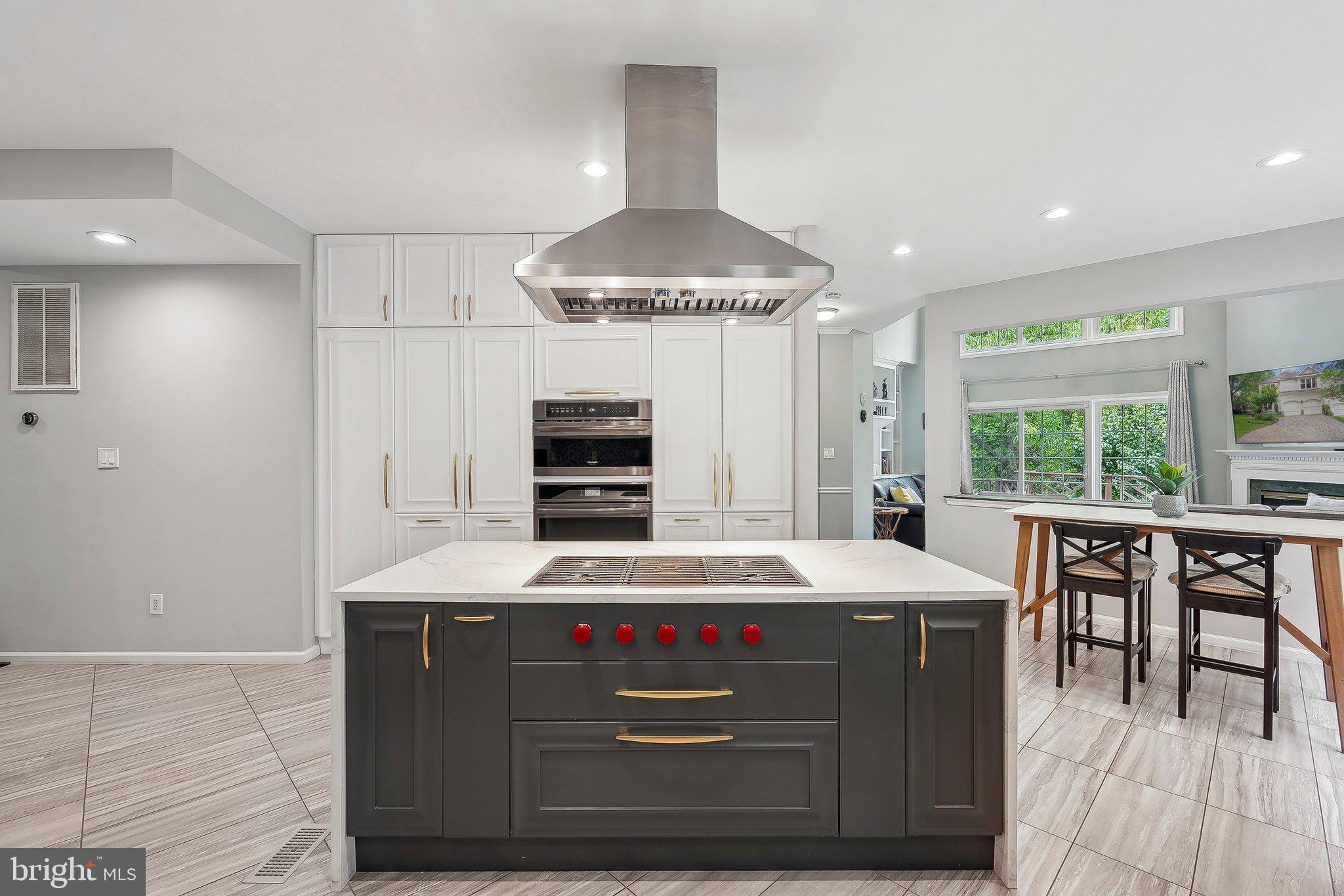 EDGEMOORE - Residential