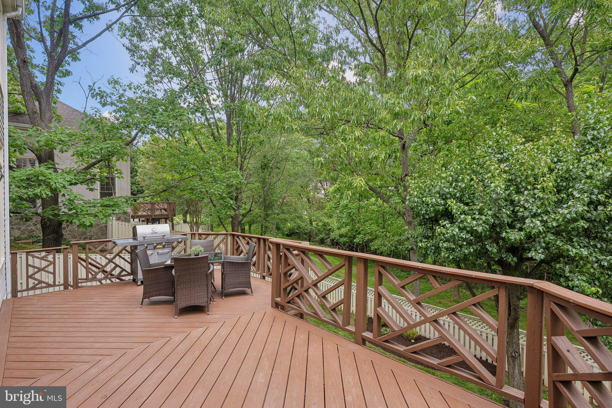 EDGEMOORE - Residential