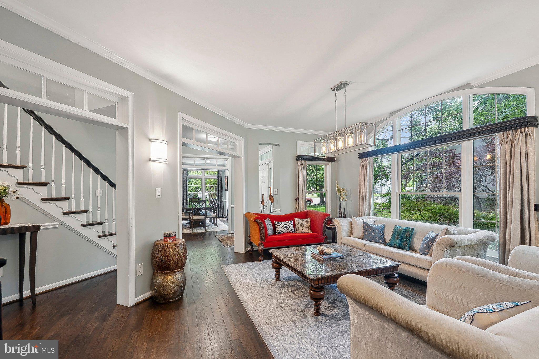 2905 DARNLEY PLACE