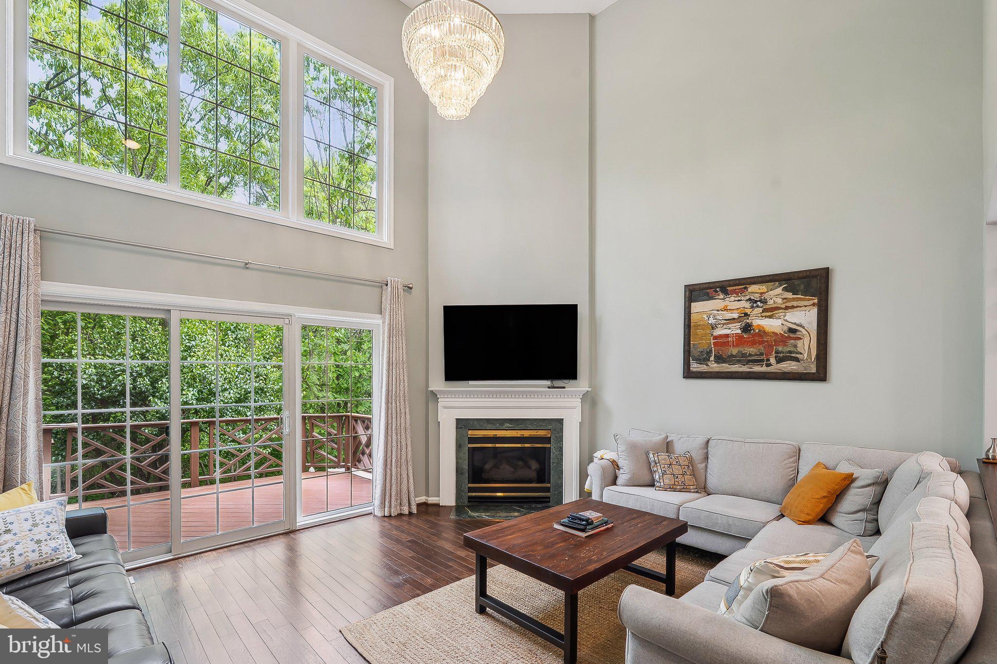 EDGEMOORE - Residential