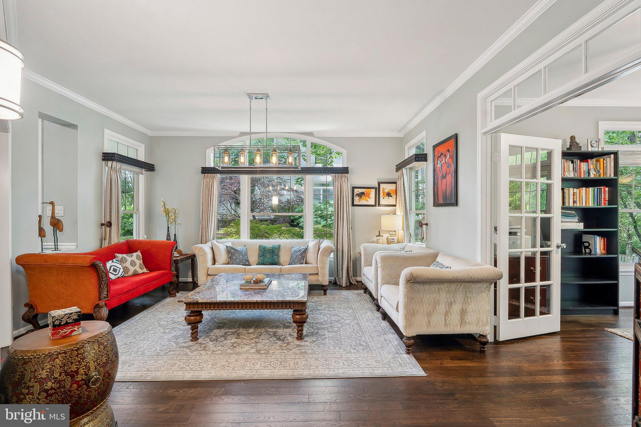 EDGEMOORE - Residential