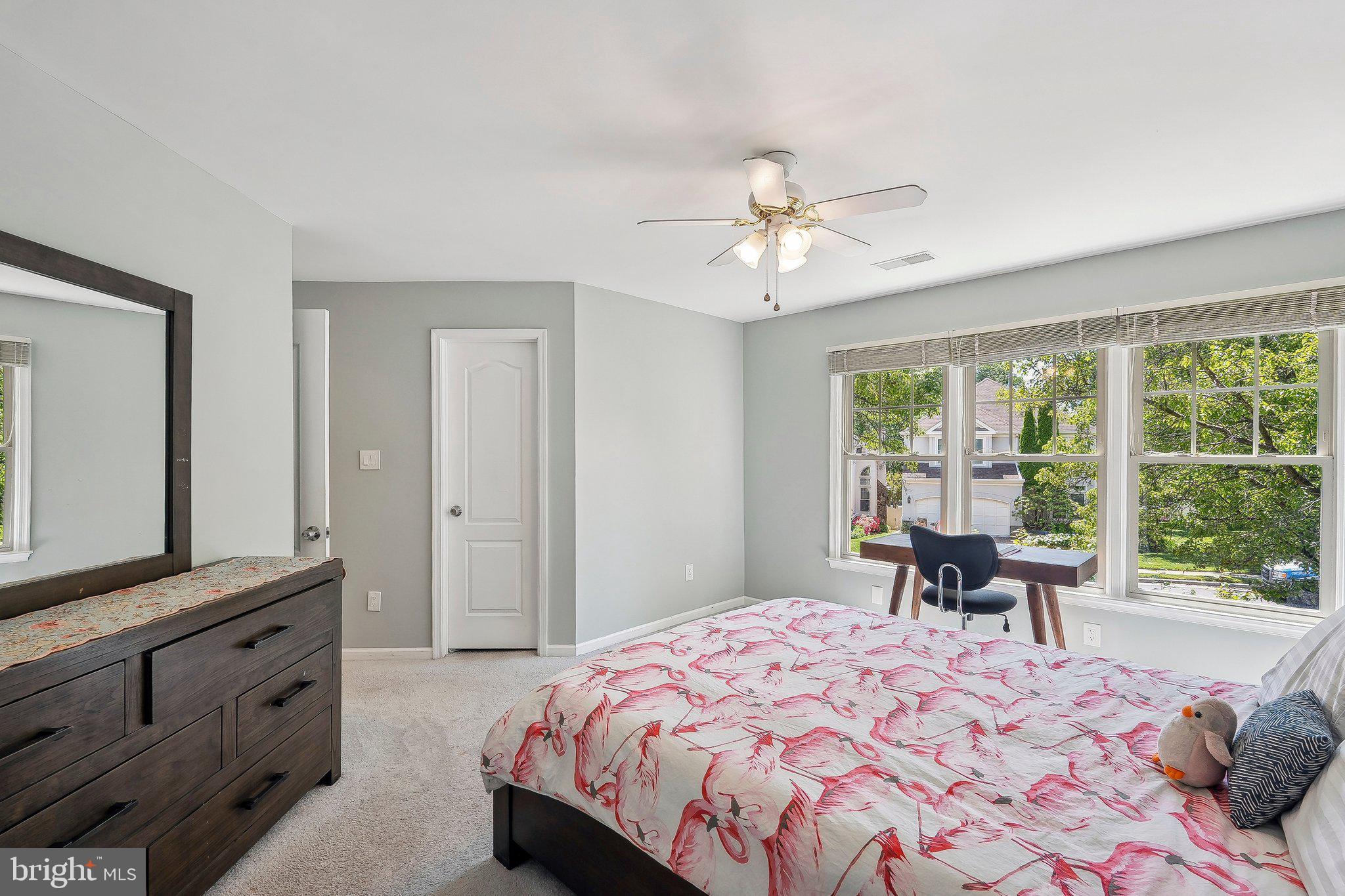 EDGEMOORE - Residential