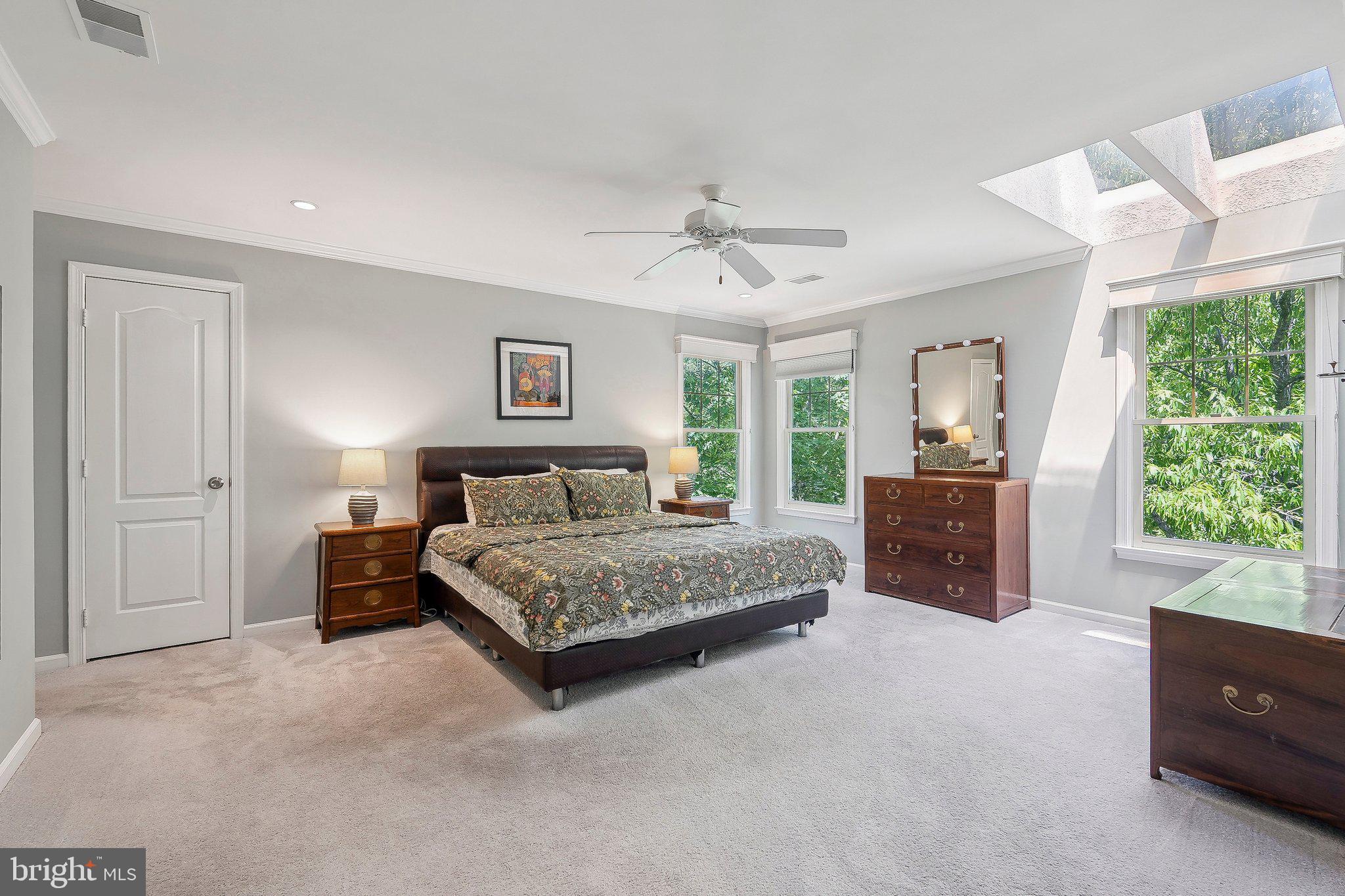 EDGEMOORE - Residential