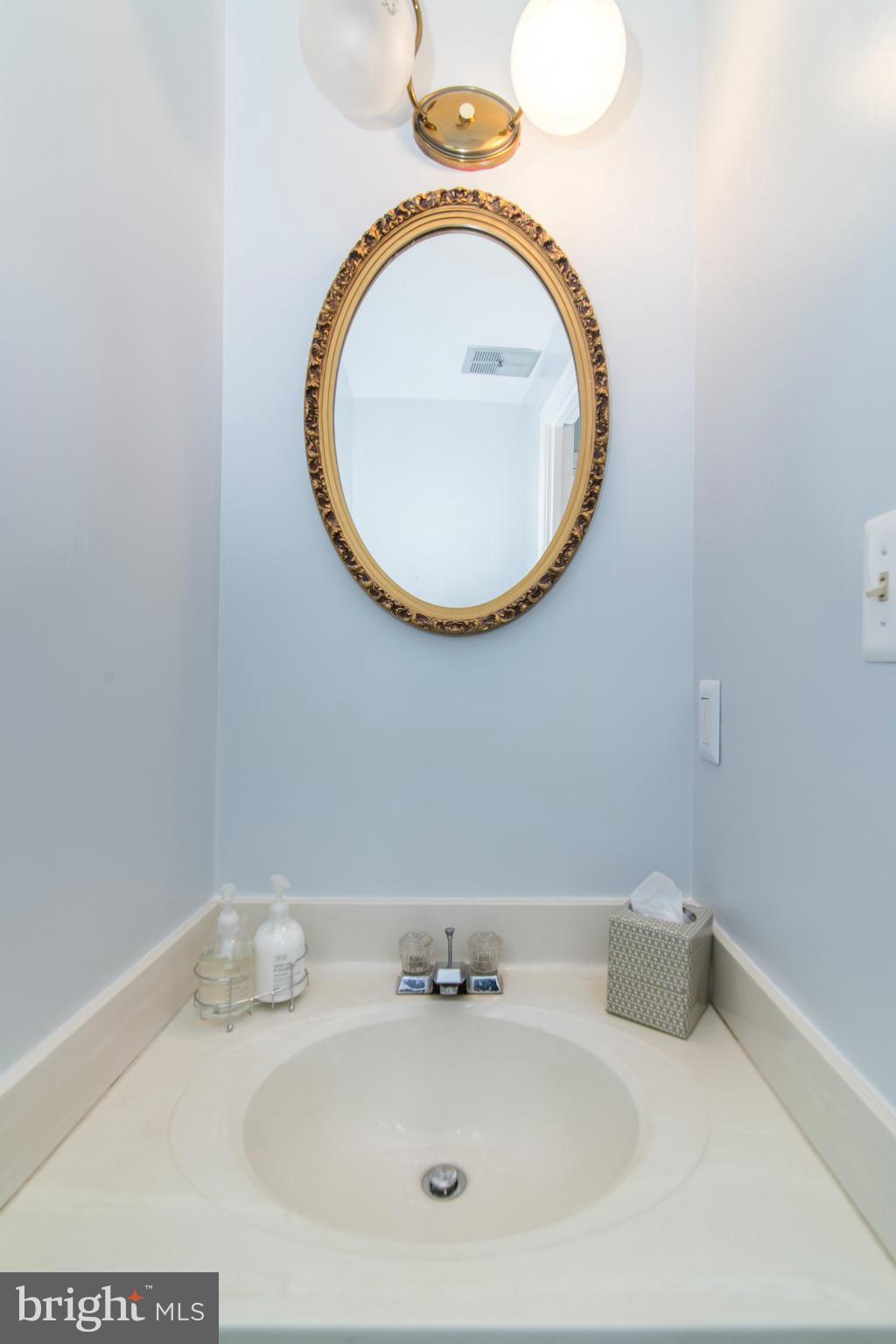 RESTON - Residential