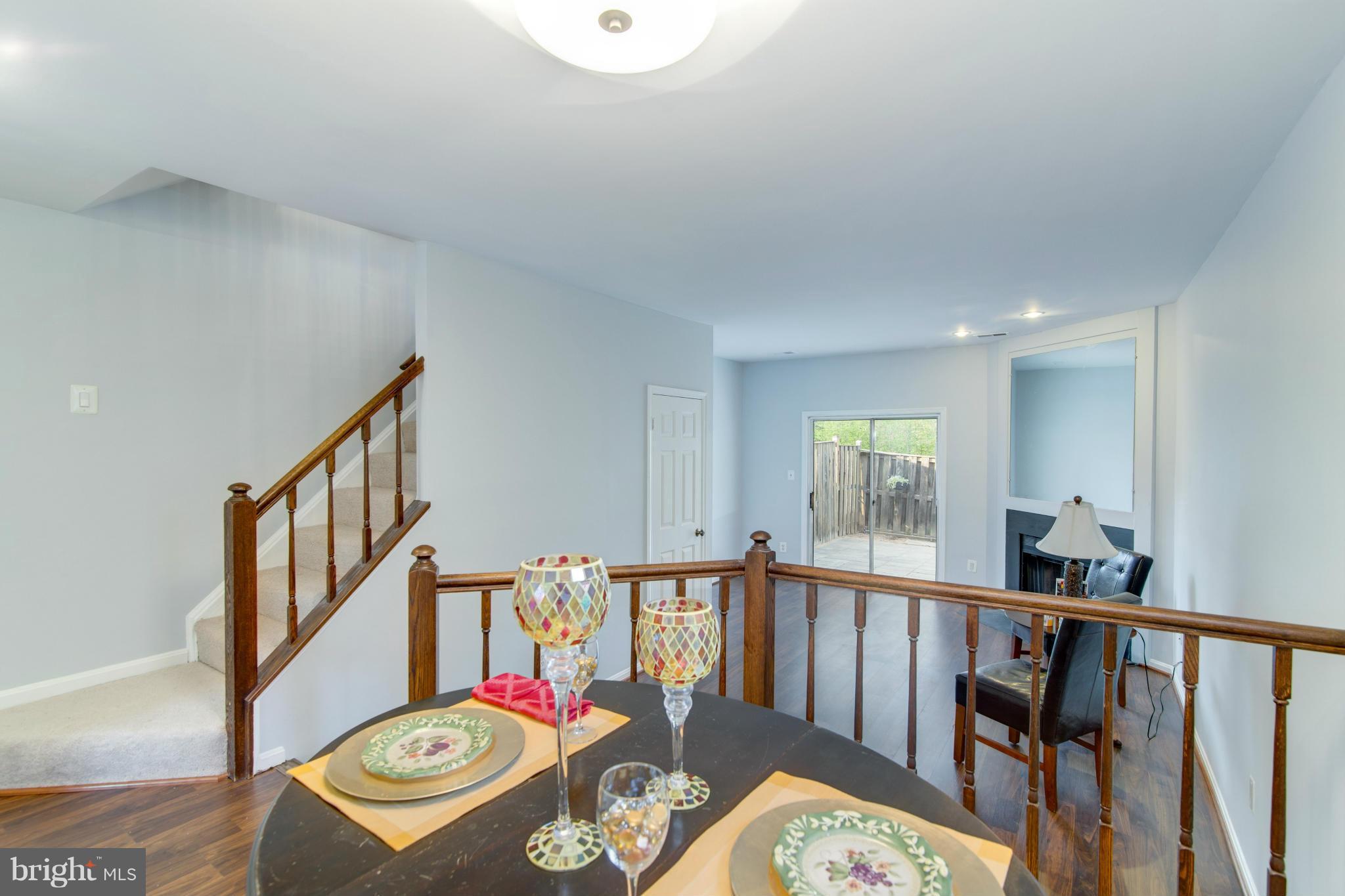 RESTON - Residential