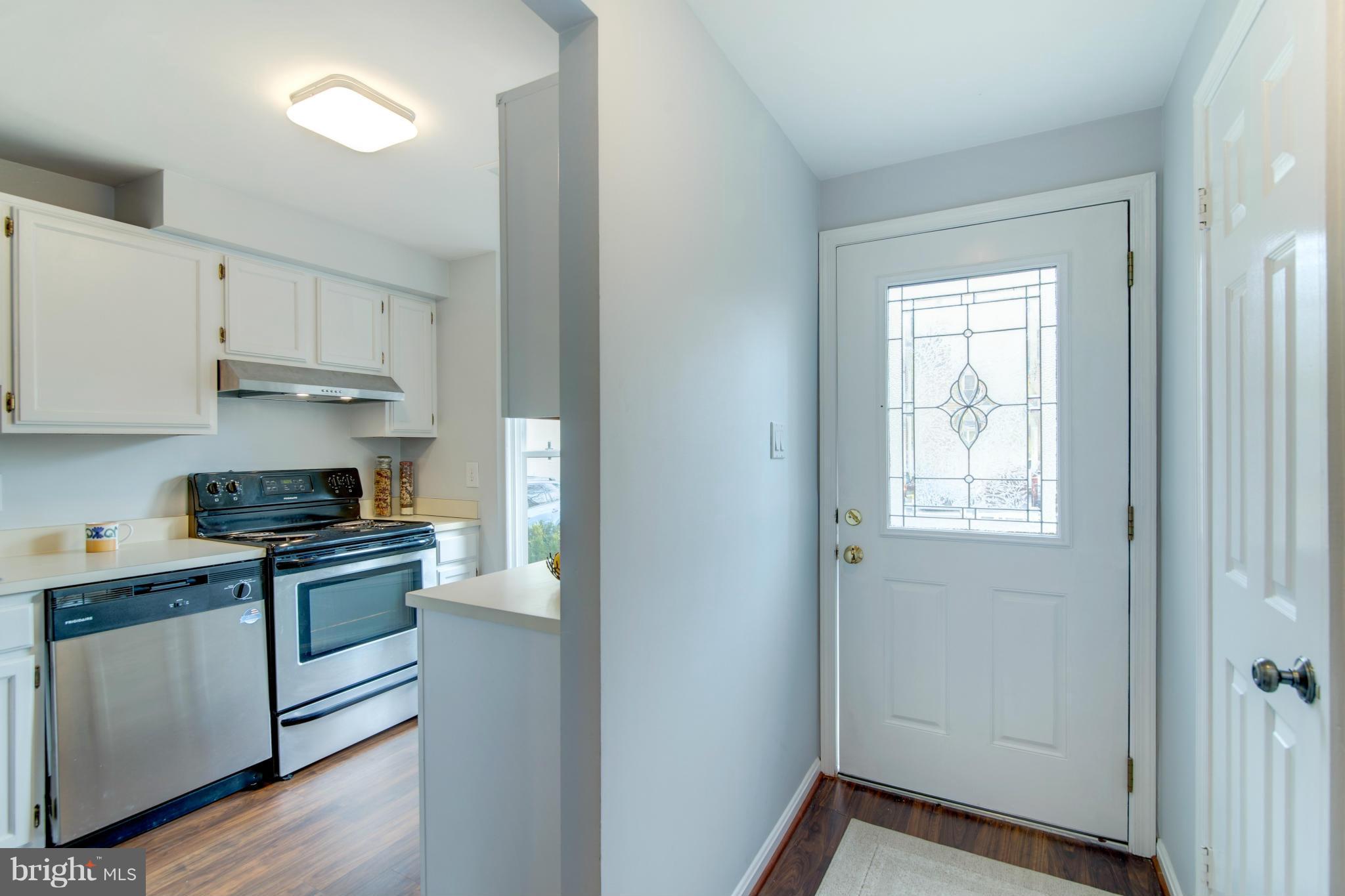 RESTON - Residential