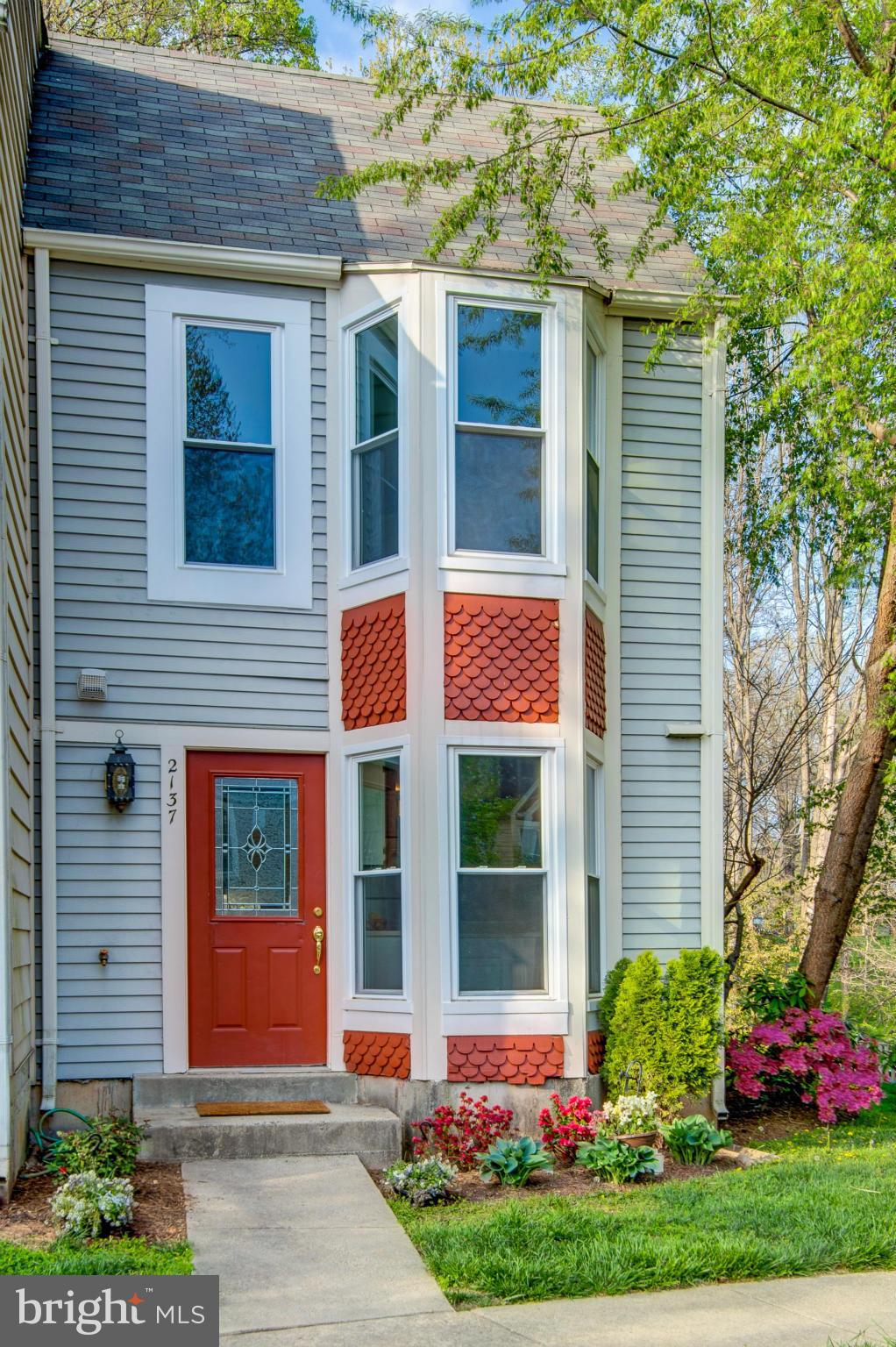 RESTON - Residential