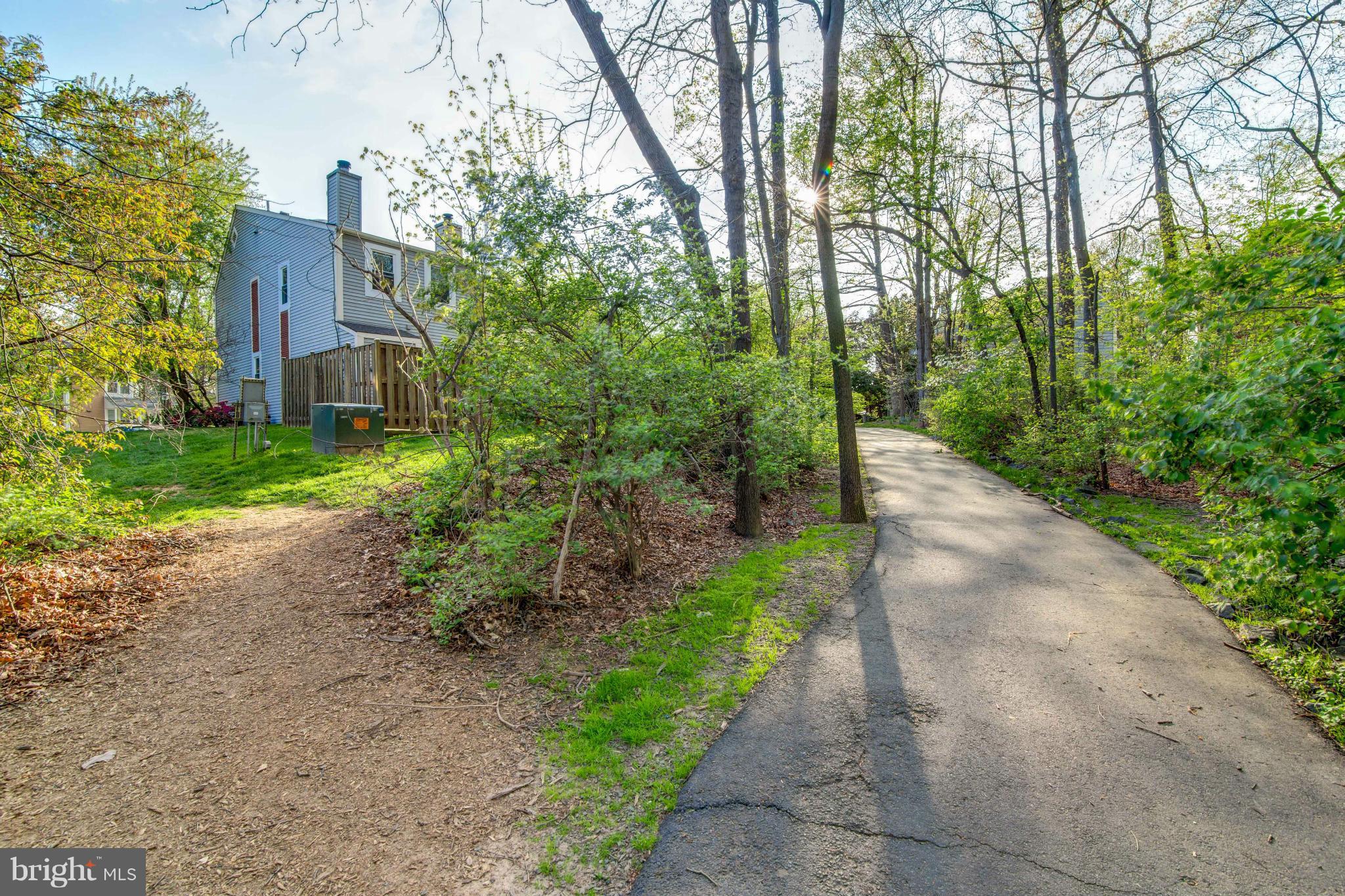 RESTON - Residential