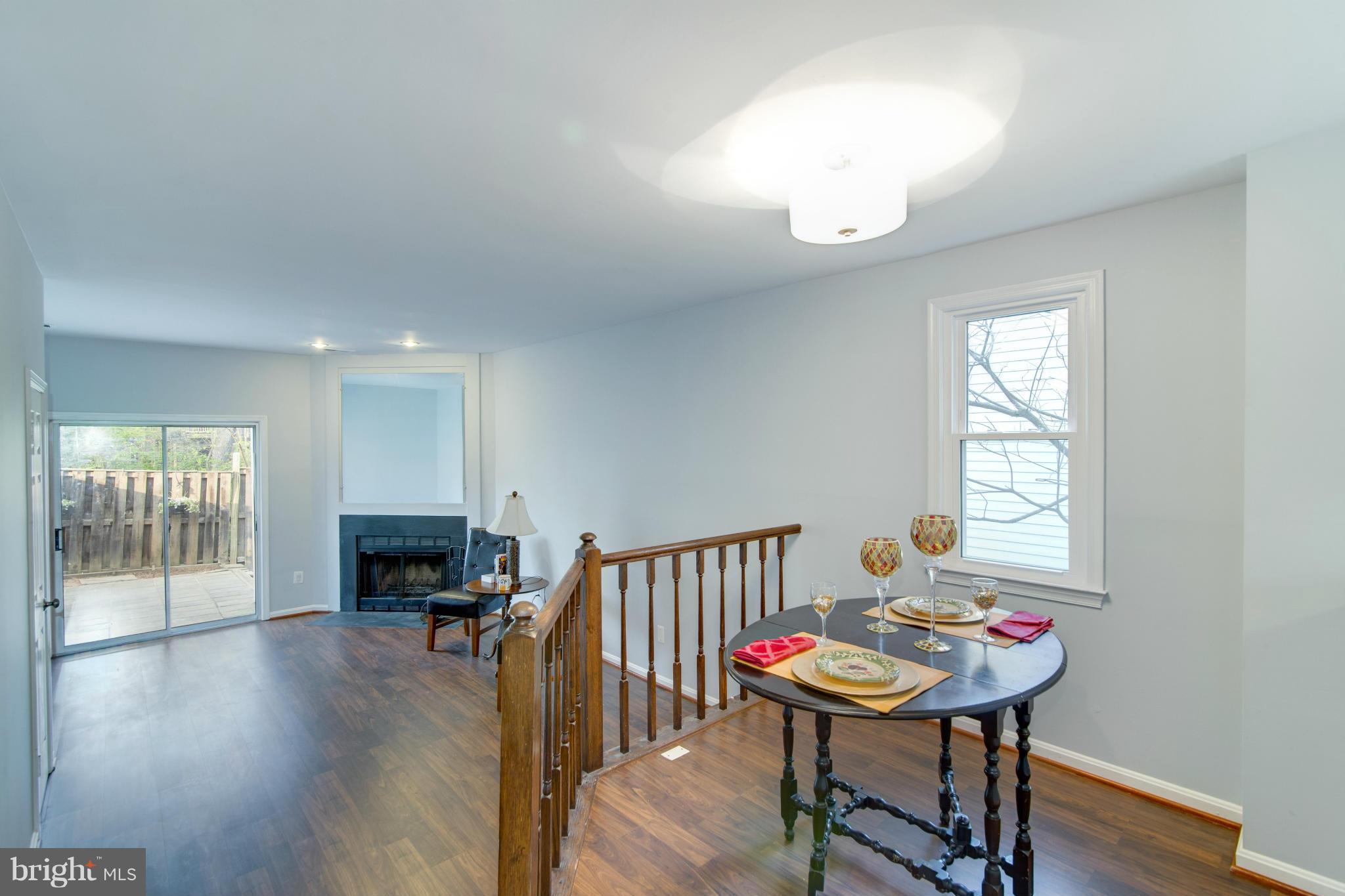 RESTON - Residential