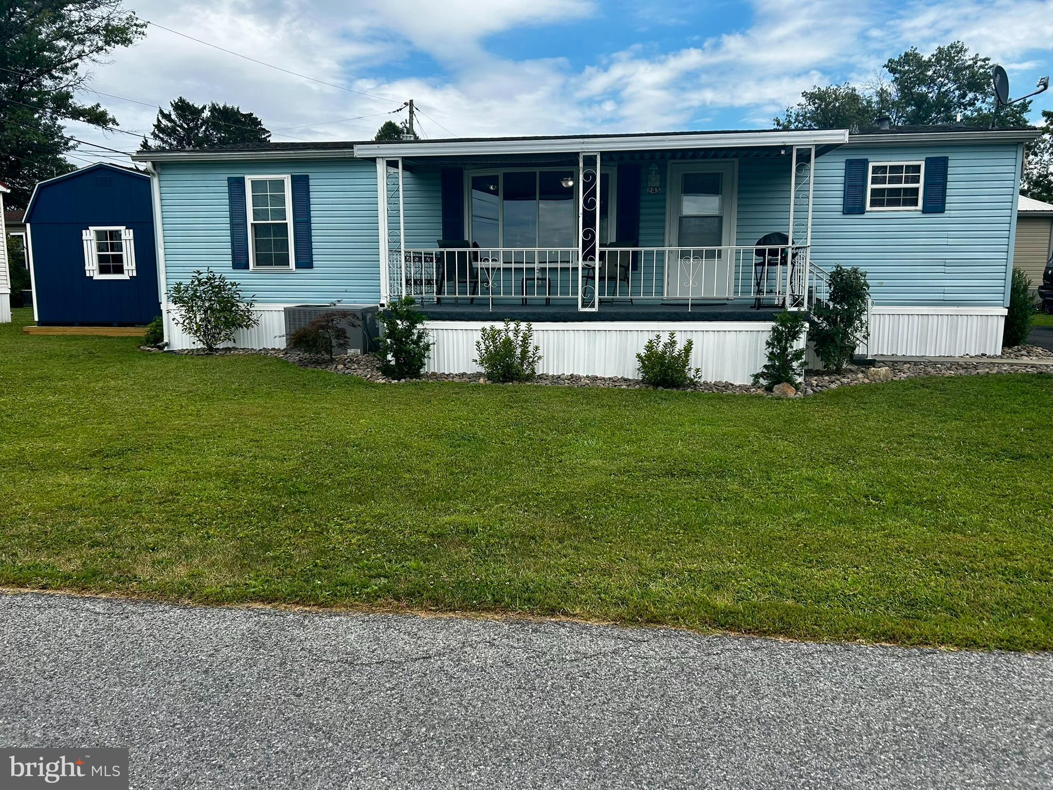 245 DAVEY DRIVE