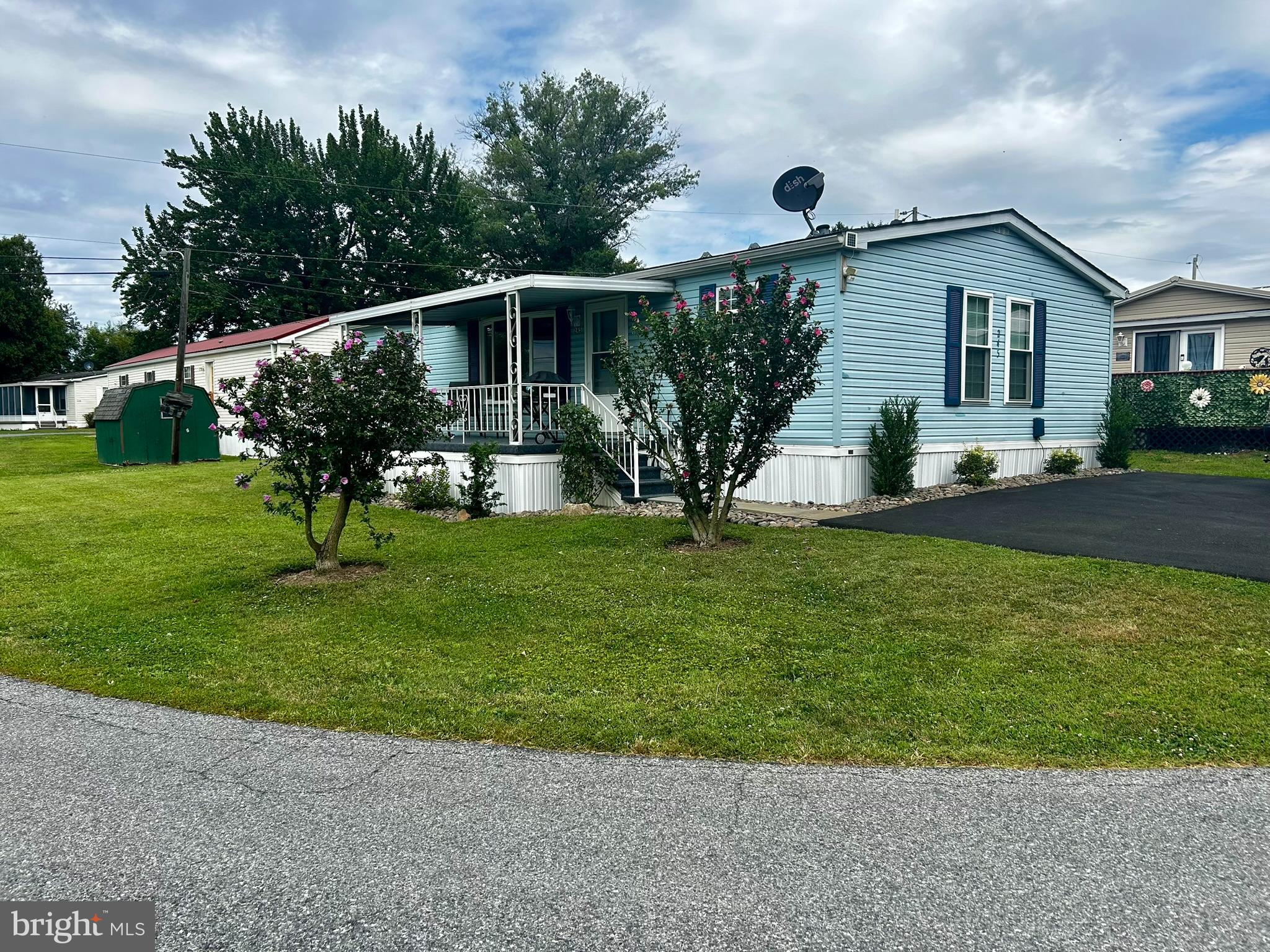 245 DAVEY DRIVE