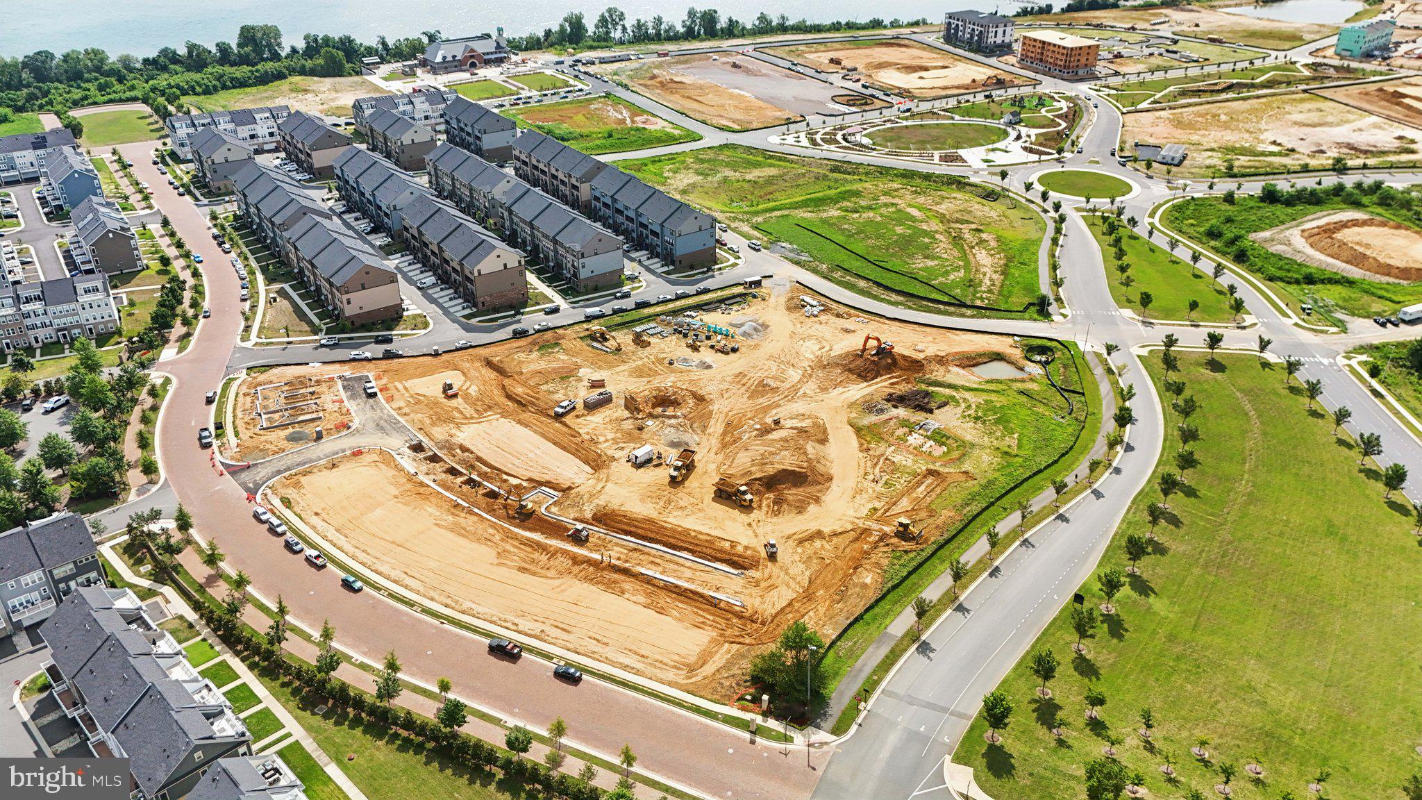 POTOMAC SHORES - Residential