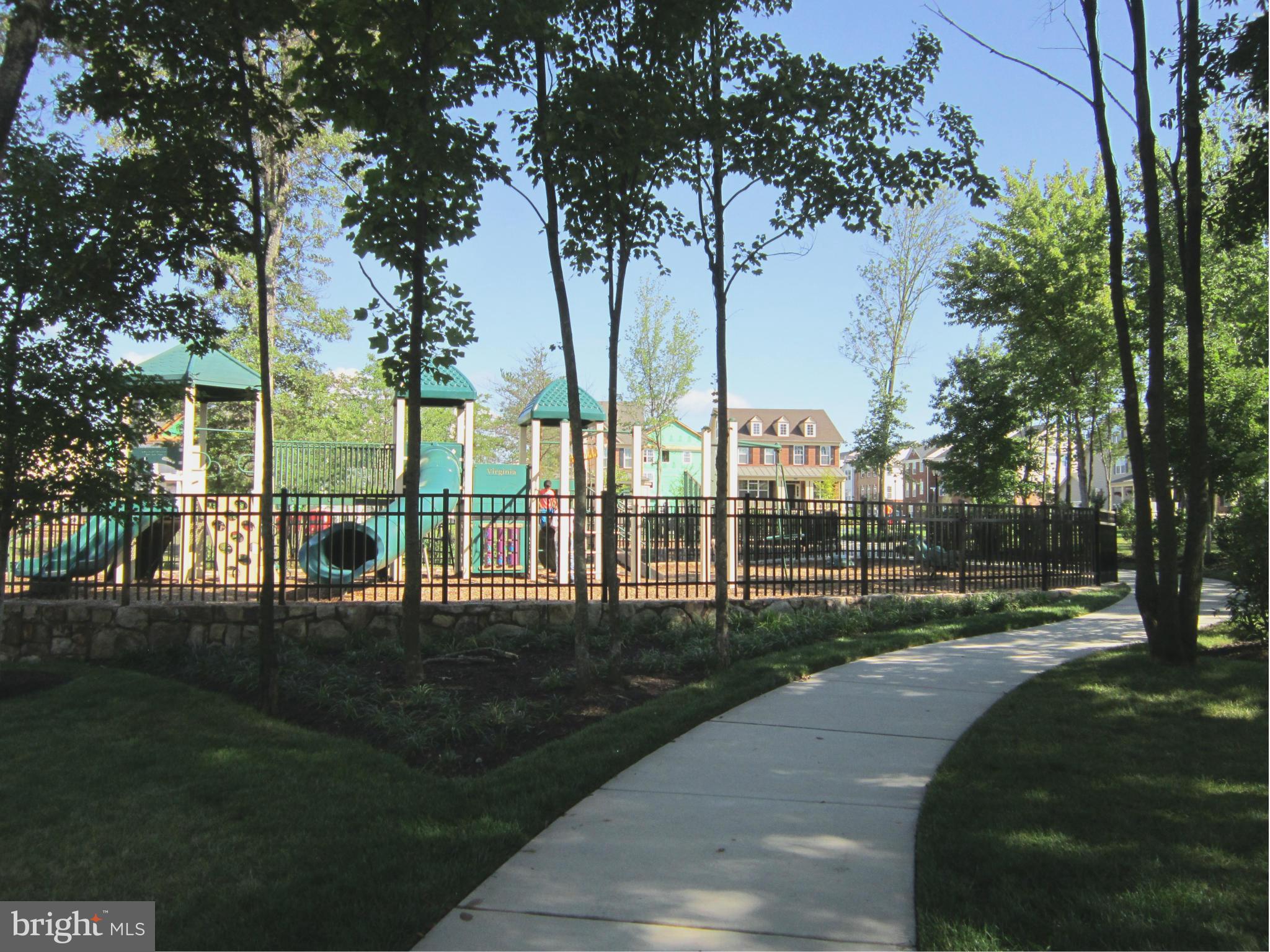 LOUDOUN VALLEY ESTATES 2 - Residential