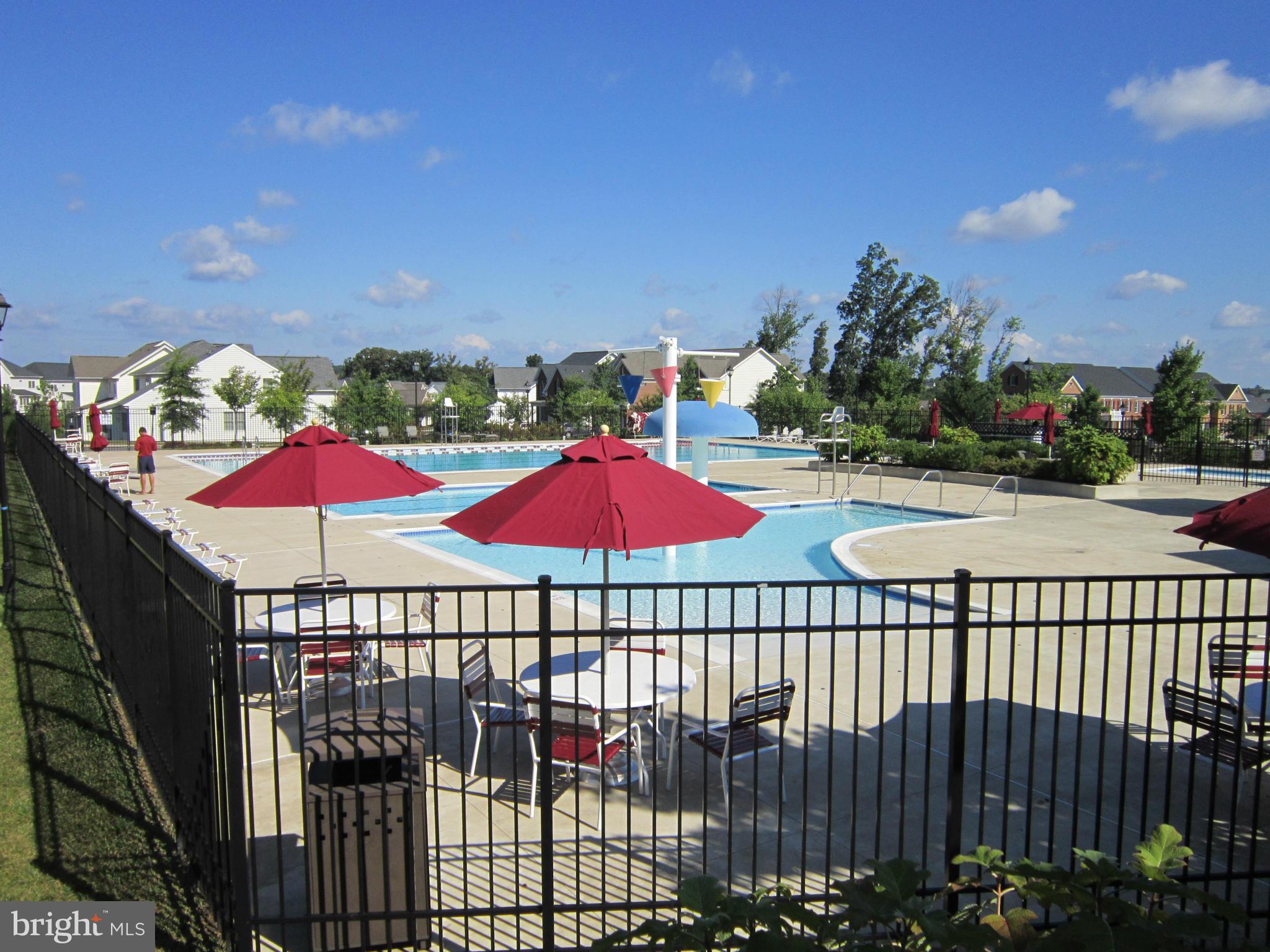 LOUDOUN VALLEY ESTATES 2 - Residential