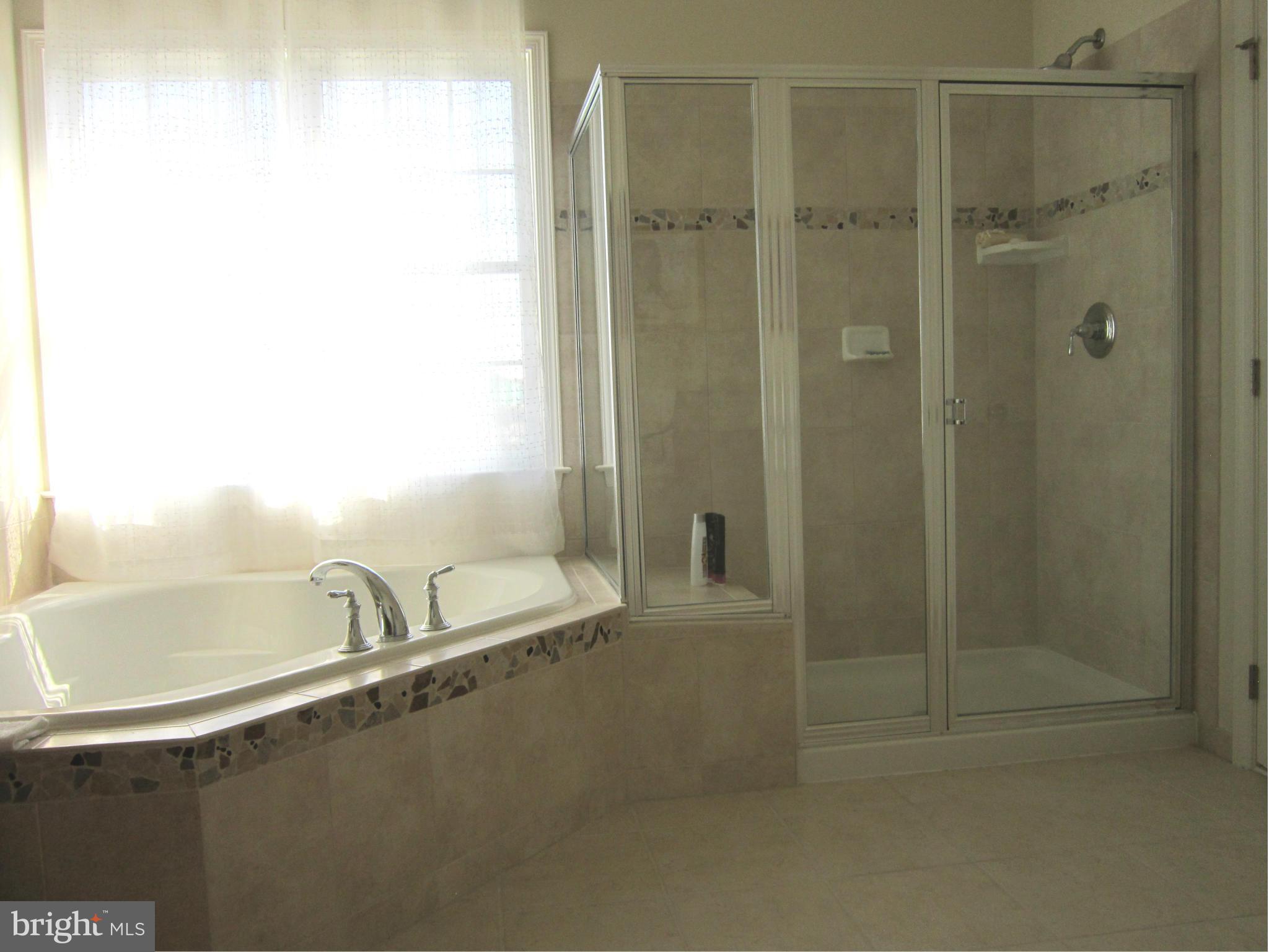 LOUDOUN VALLEY ESTATES 2 - Residential