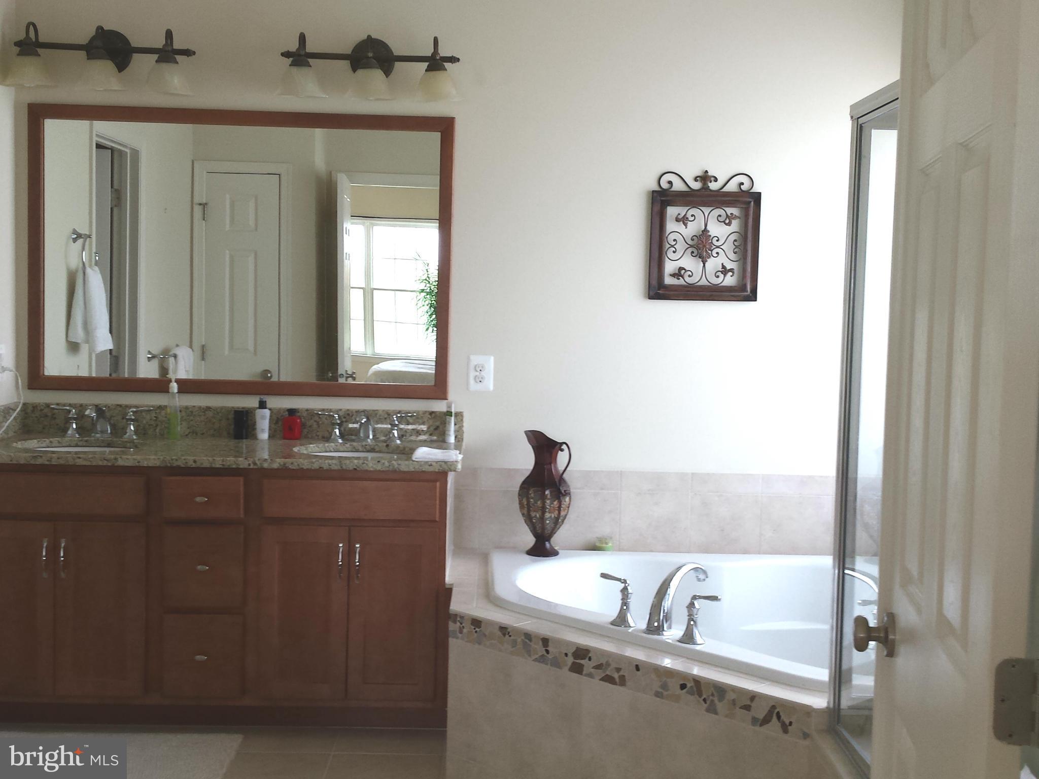 LOUDOUN VALLEY ESTATES 2 - Residential