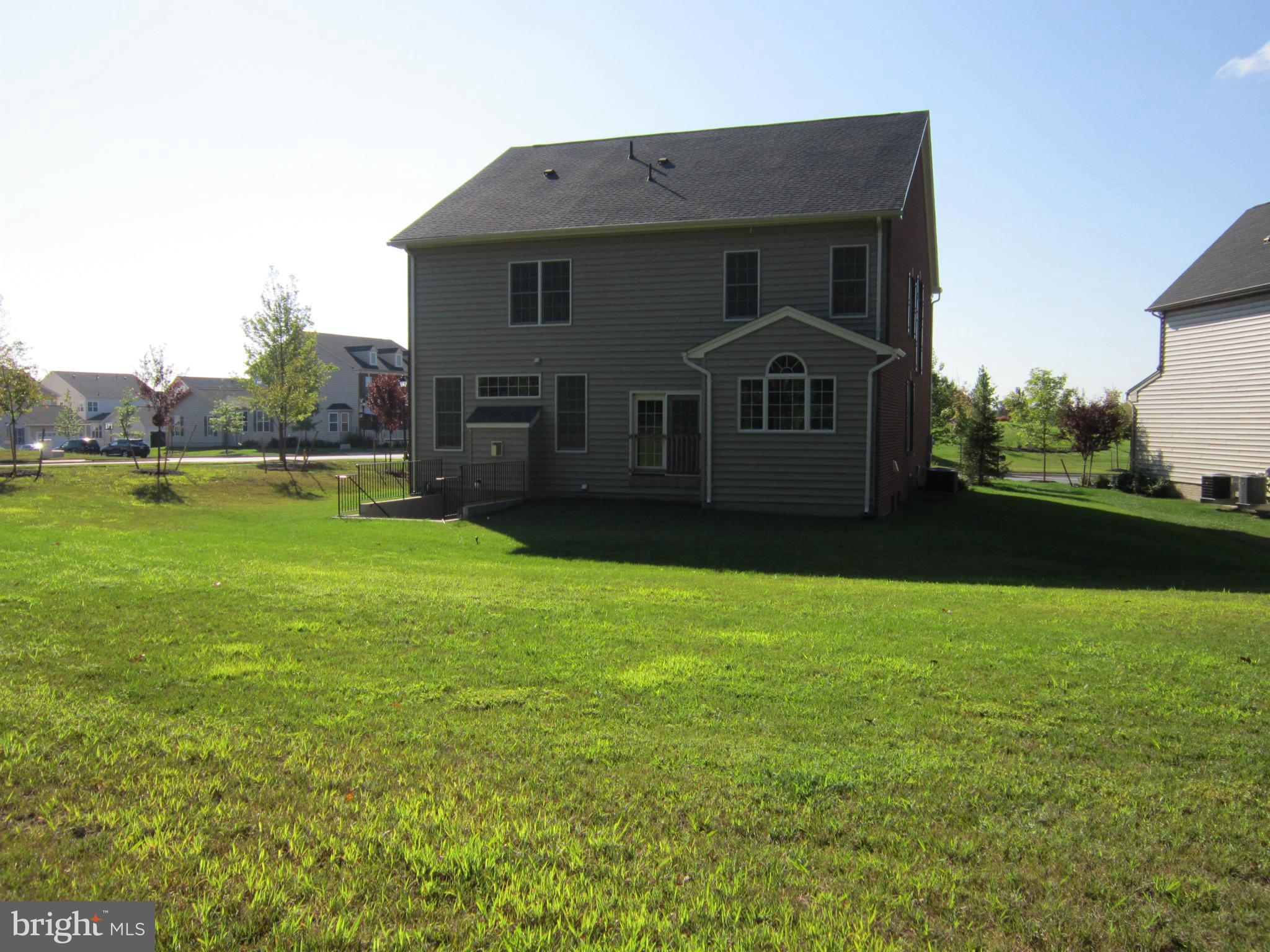 LOUDOUN VALLEY ESTATES 2 - Residential