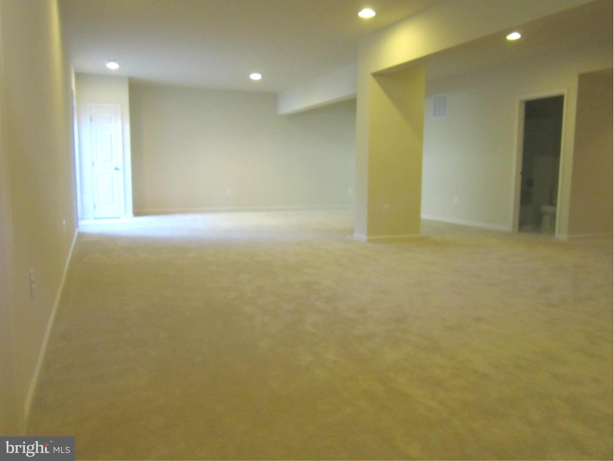 LOUDOUN VALLEY ESTATES 2 - Residential