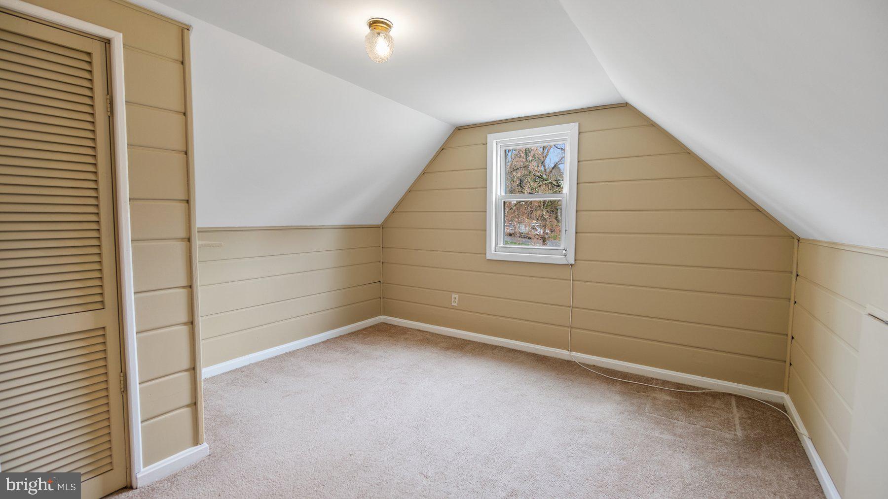 BURNT MILLS KNOLLS - Residential