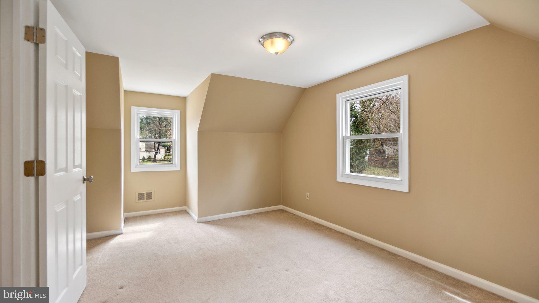 BURNT MILLS KNOLLS - Residential