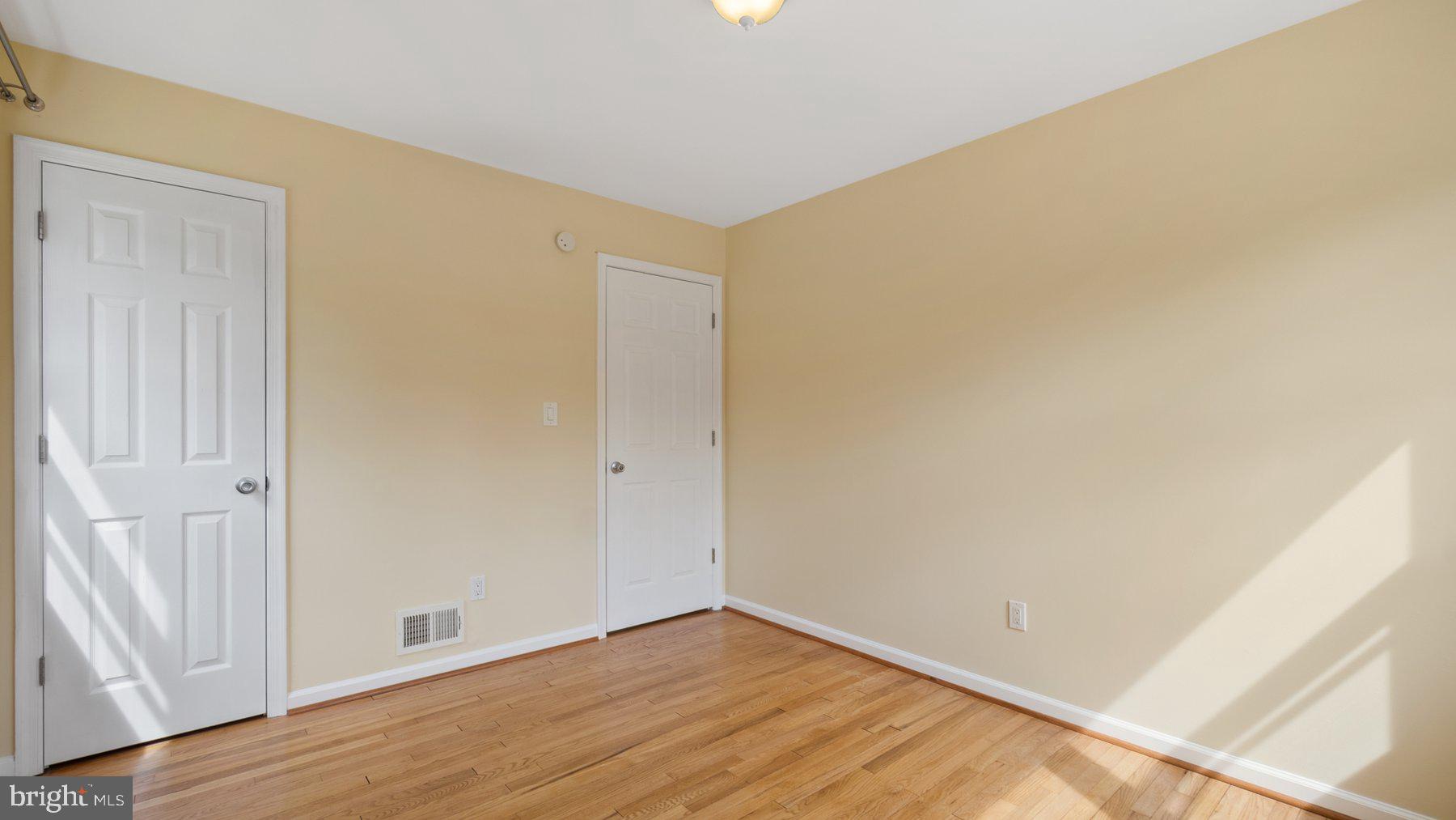 BURNT MILLS KNOLLS - Residential